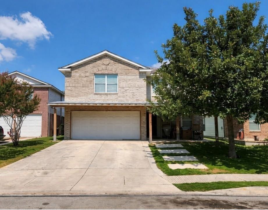 9027 Timber Laurel