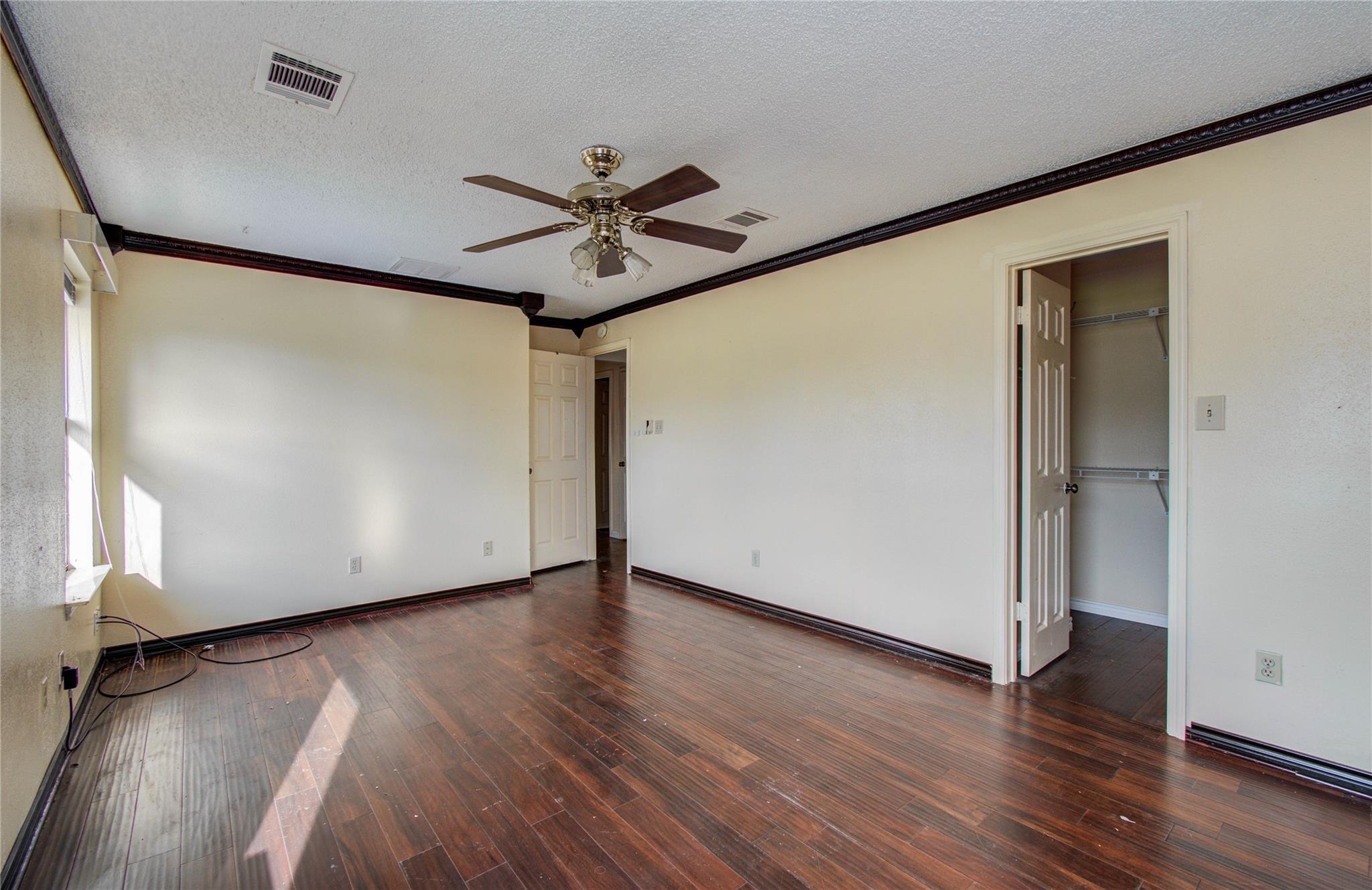 21323 Snappy Creek Lane