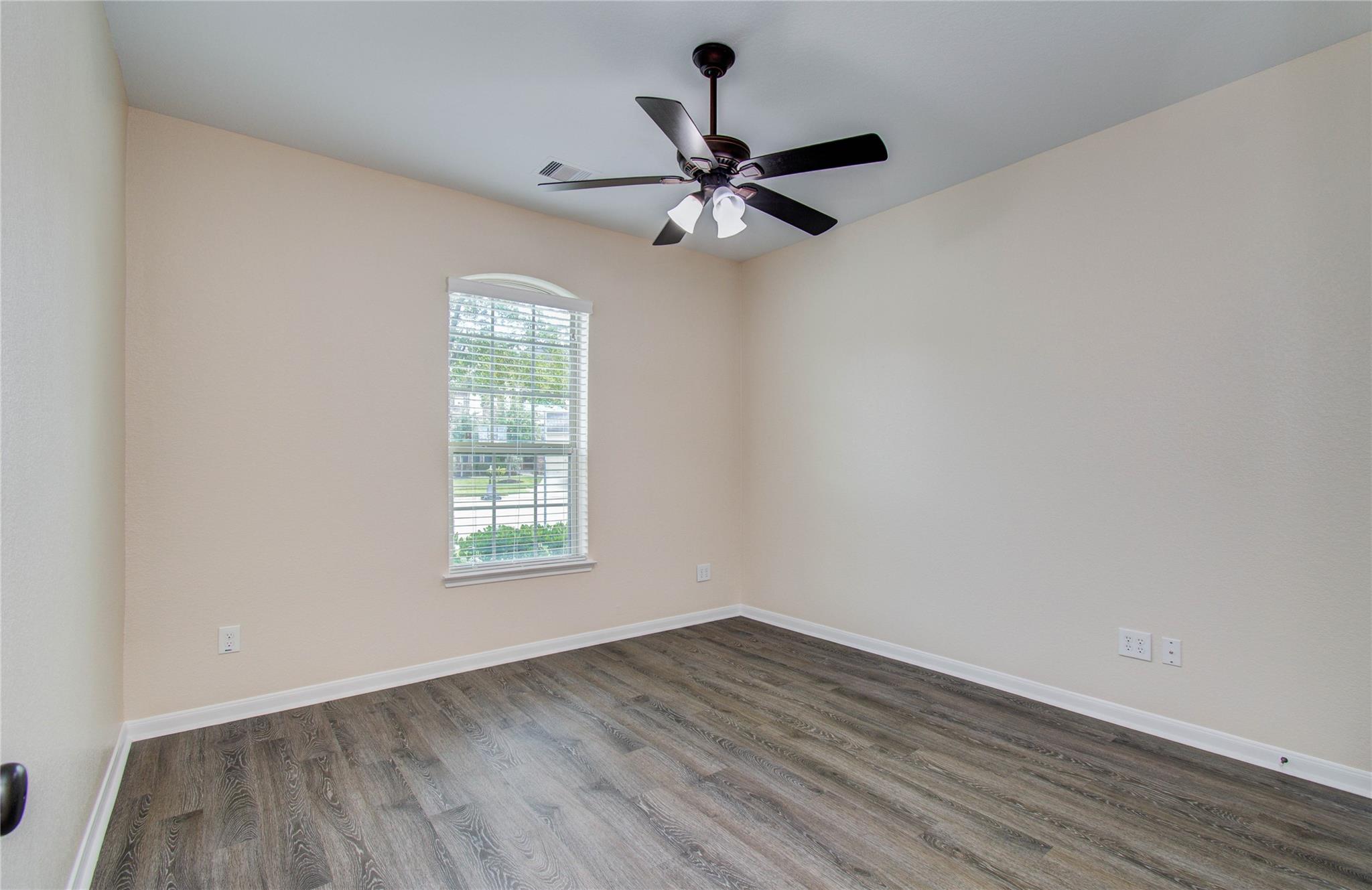 15607 Whispering Green Drive