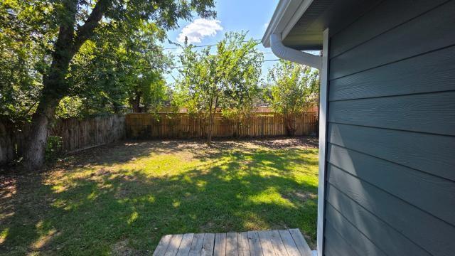 205 Leora Avenue