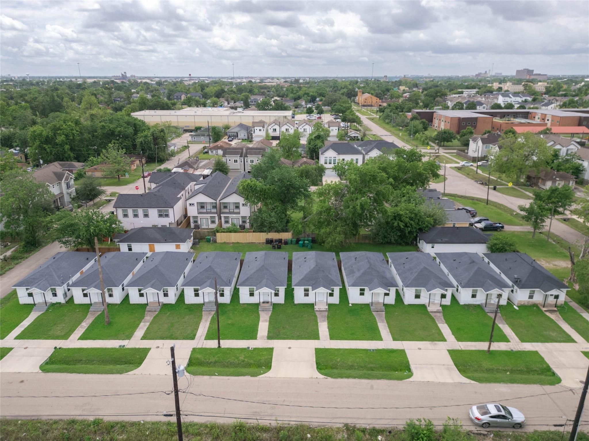 2310 Solo Street