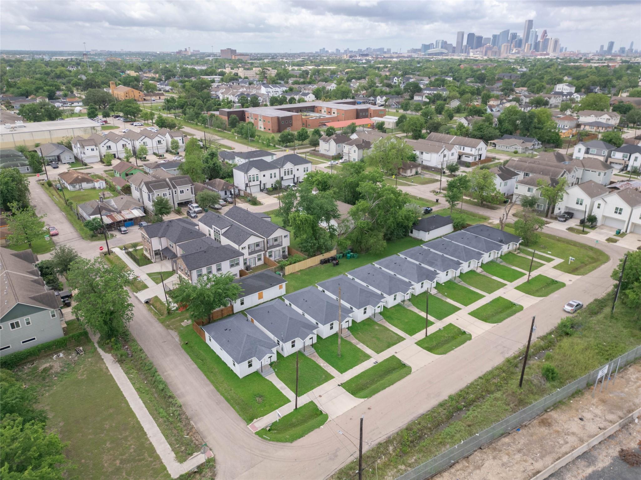 2310 Solo Street