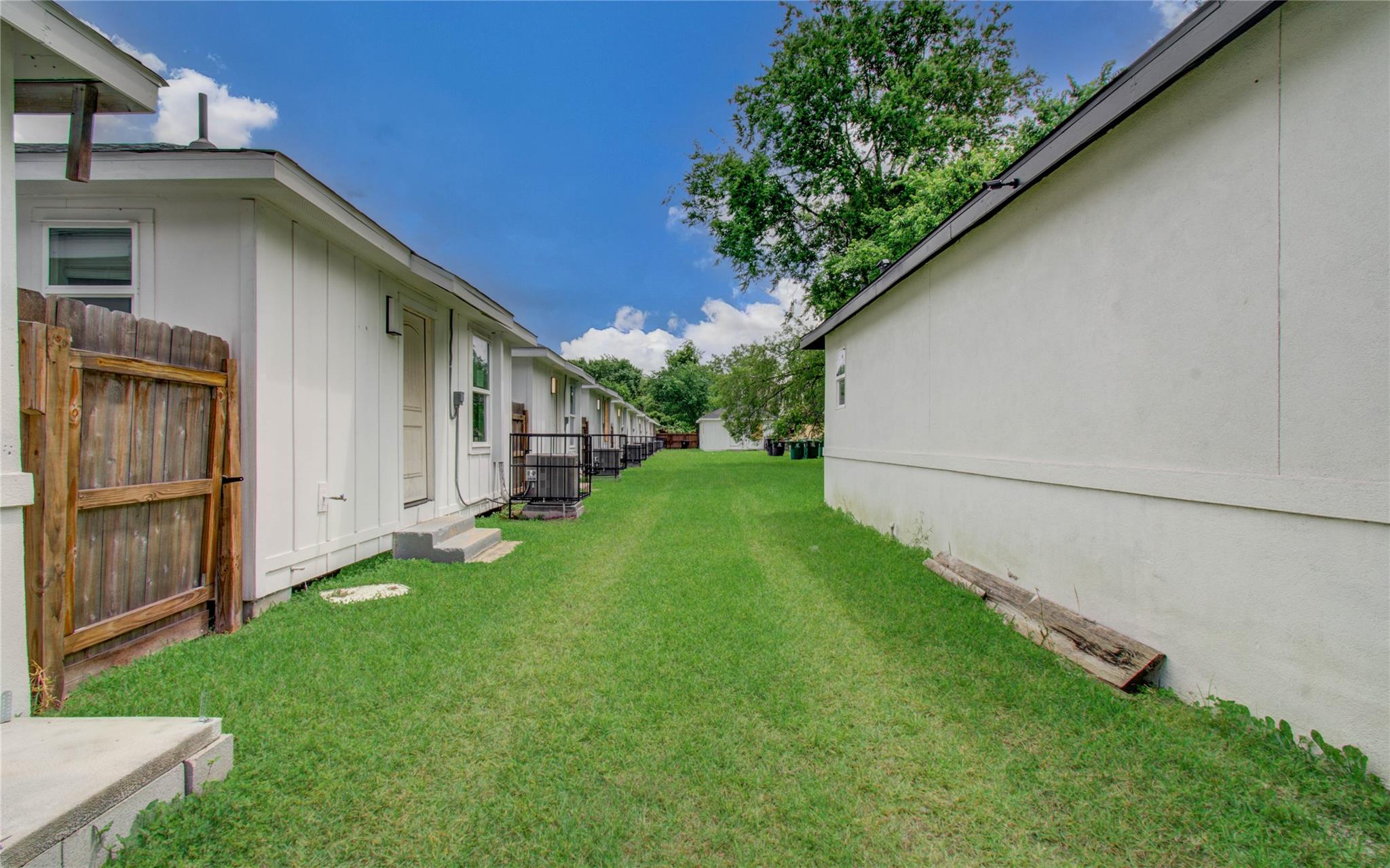 2310 Solo Street