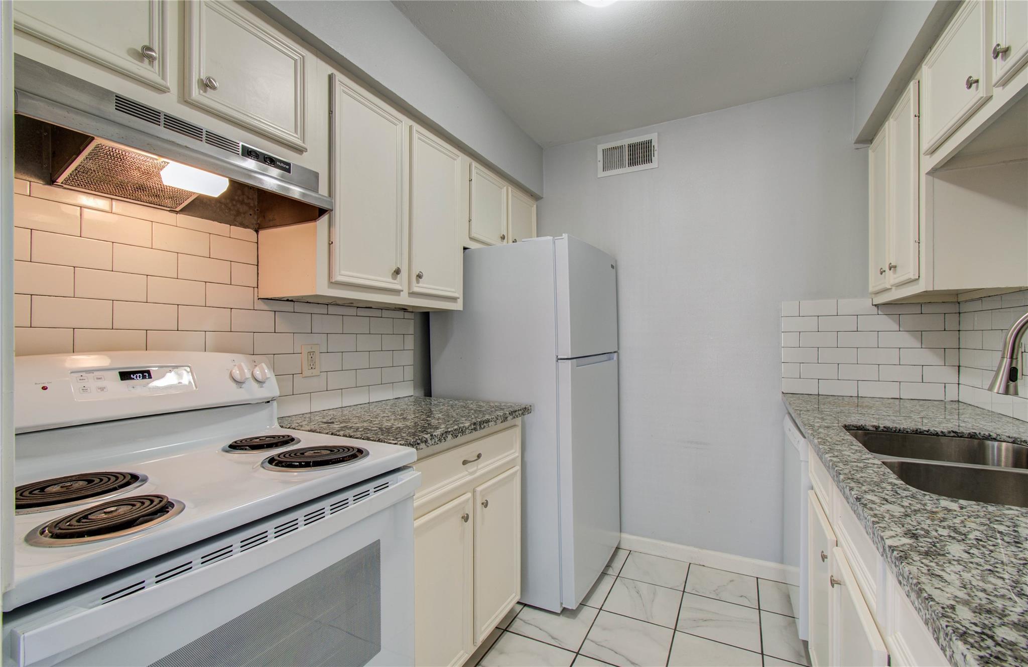 7900 Westheimer Road # 146