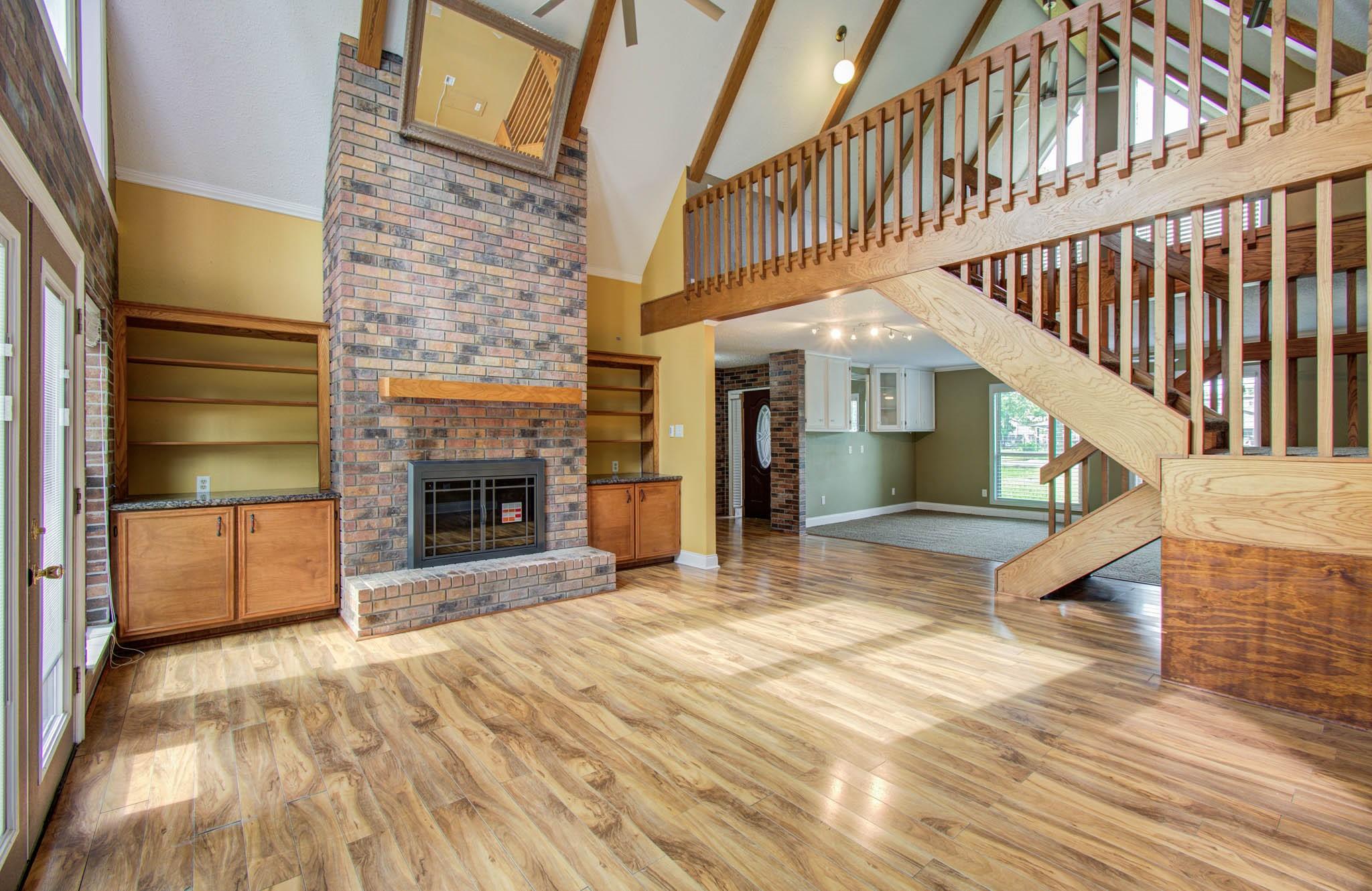 123 W Circle Drive
