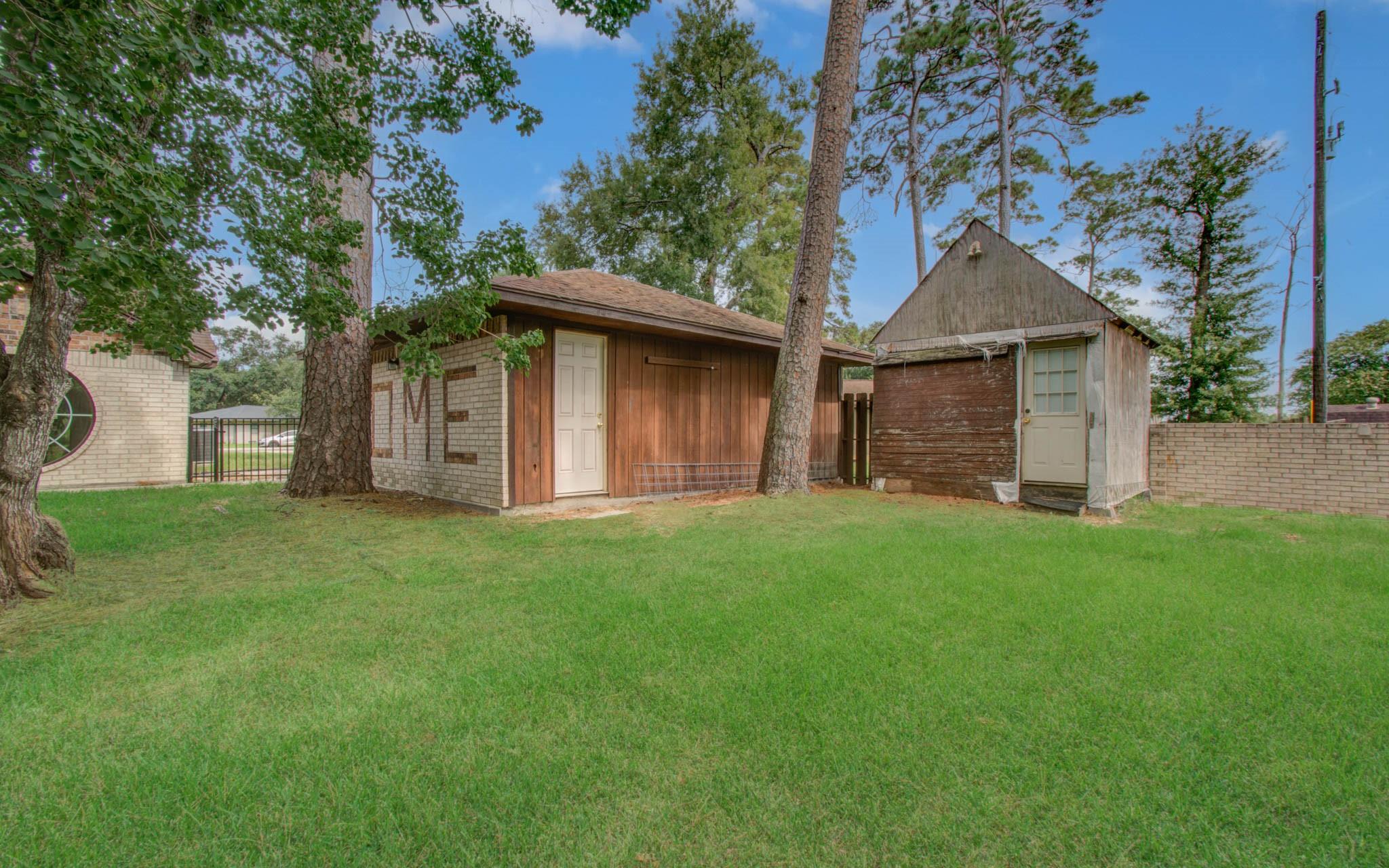 123 W Circle Drive