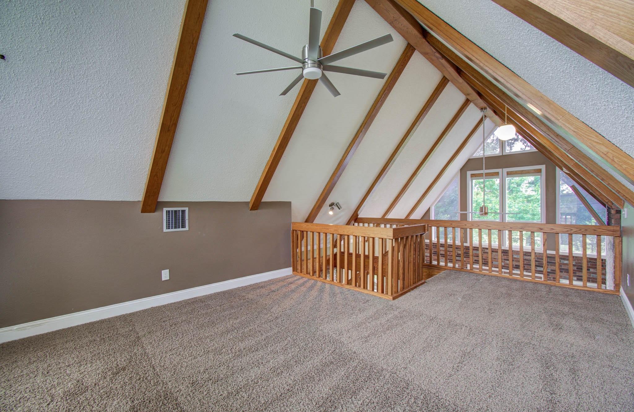 123 W Circle Drive