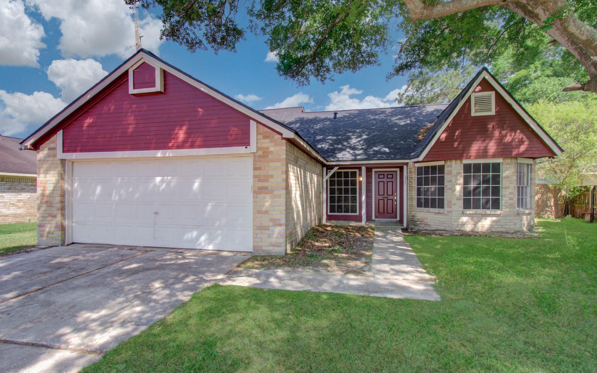 20207 Misty Pines Drive