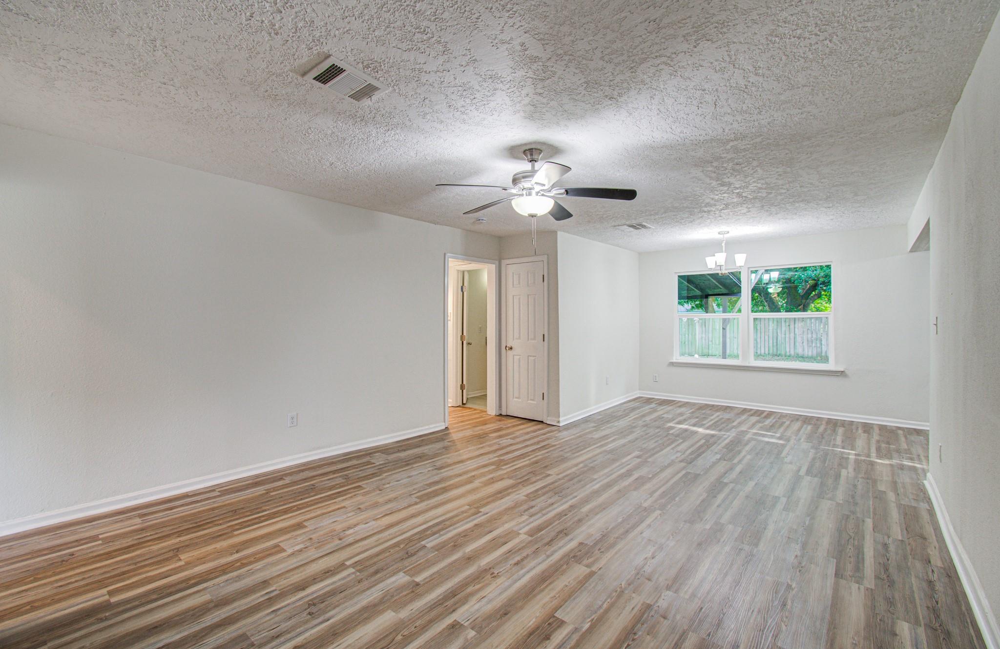 5634 Ridgeway Drive