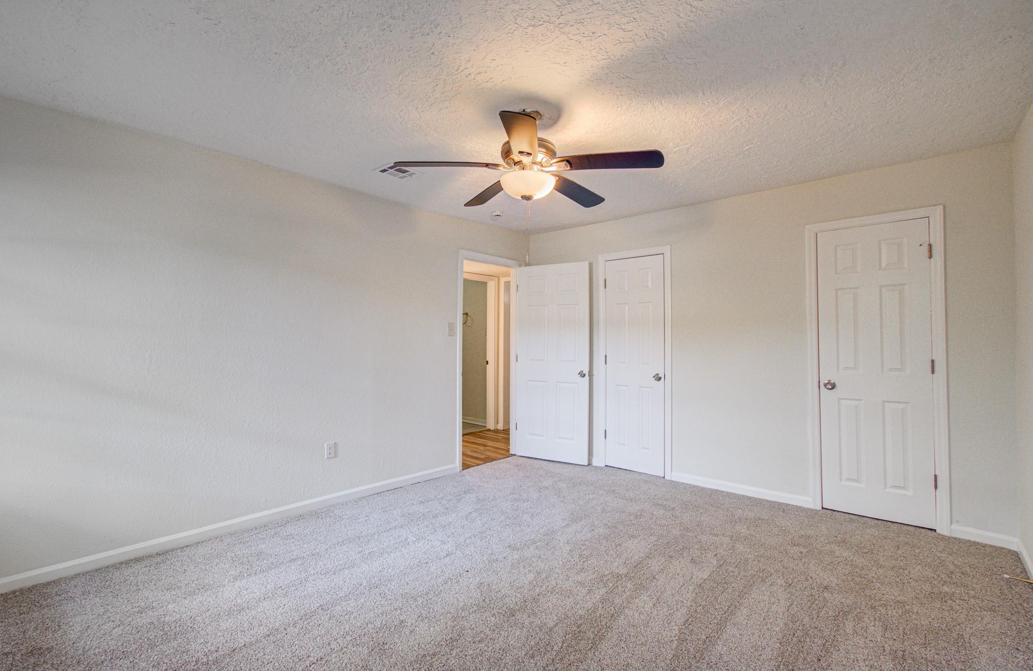 5634 Ridgeway Drive