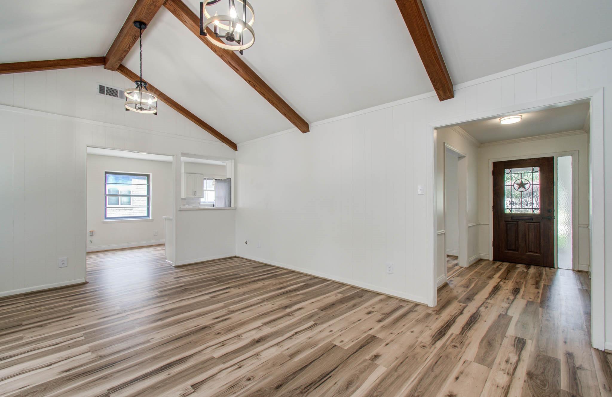 2407 Del Norte Street