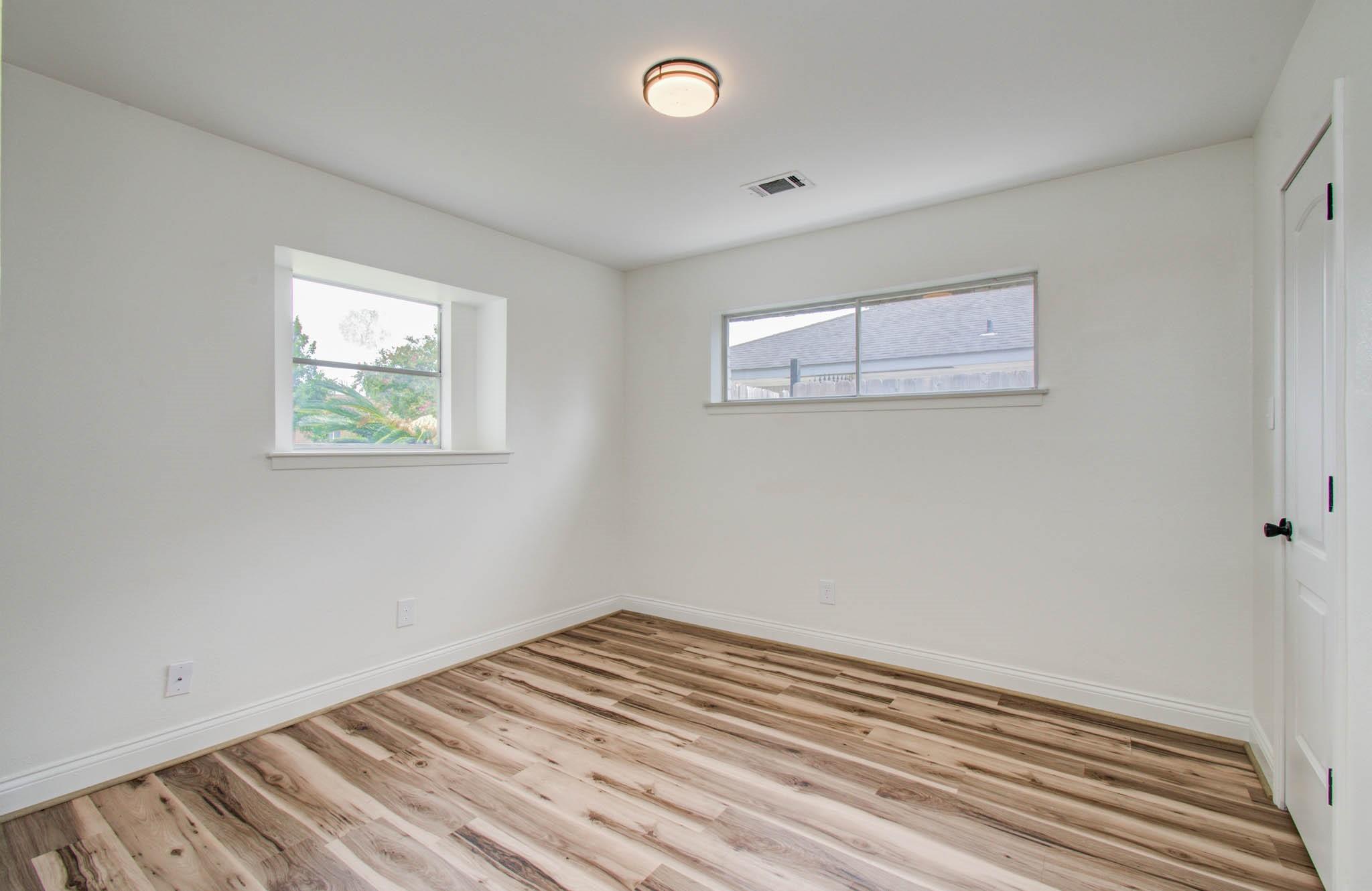 2407 Del Norte Street