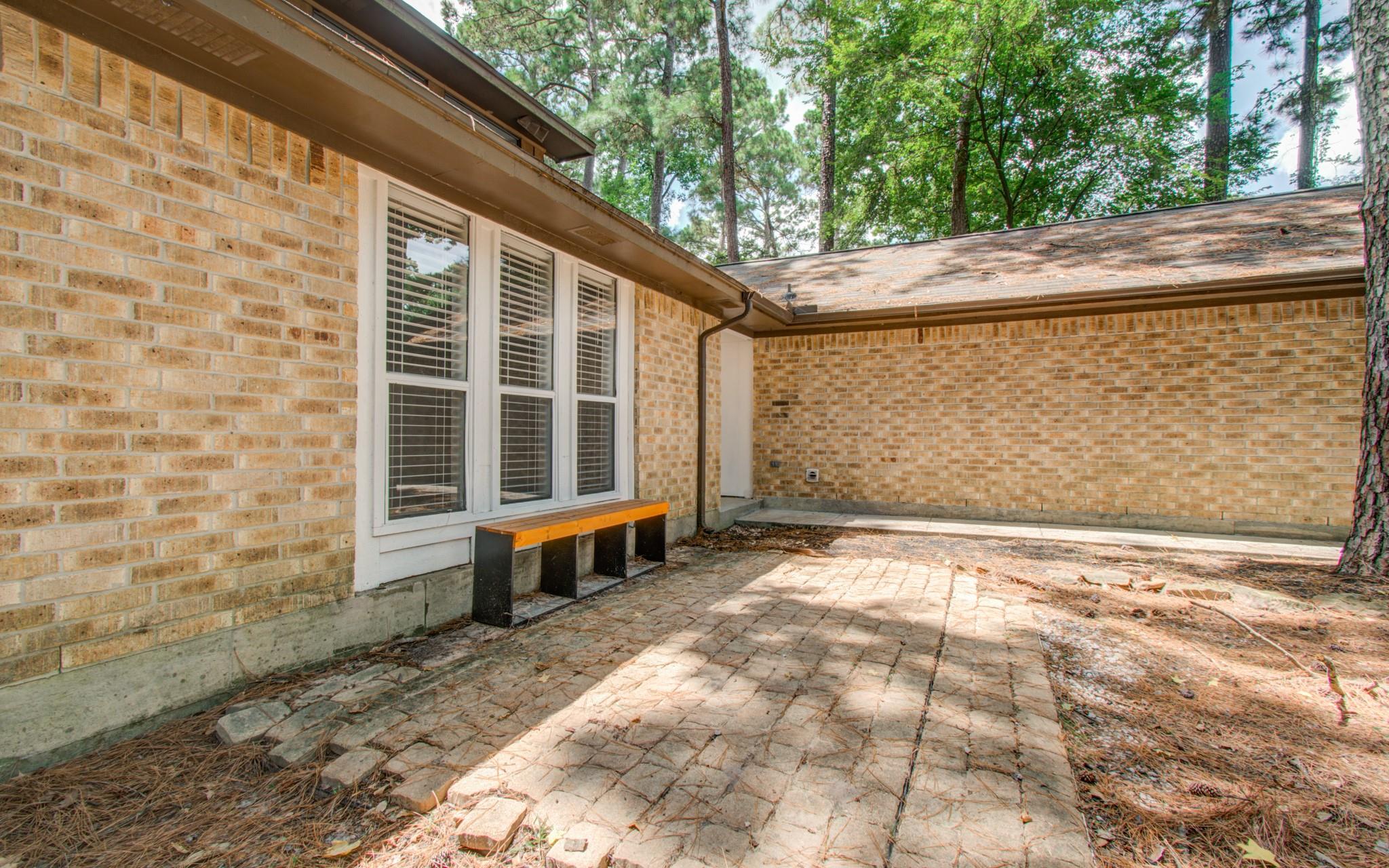 19 Tremont Woods Court