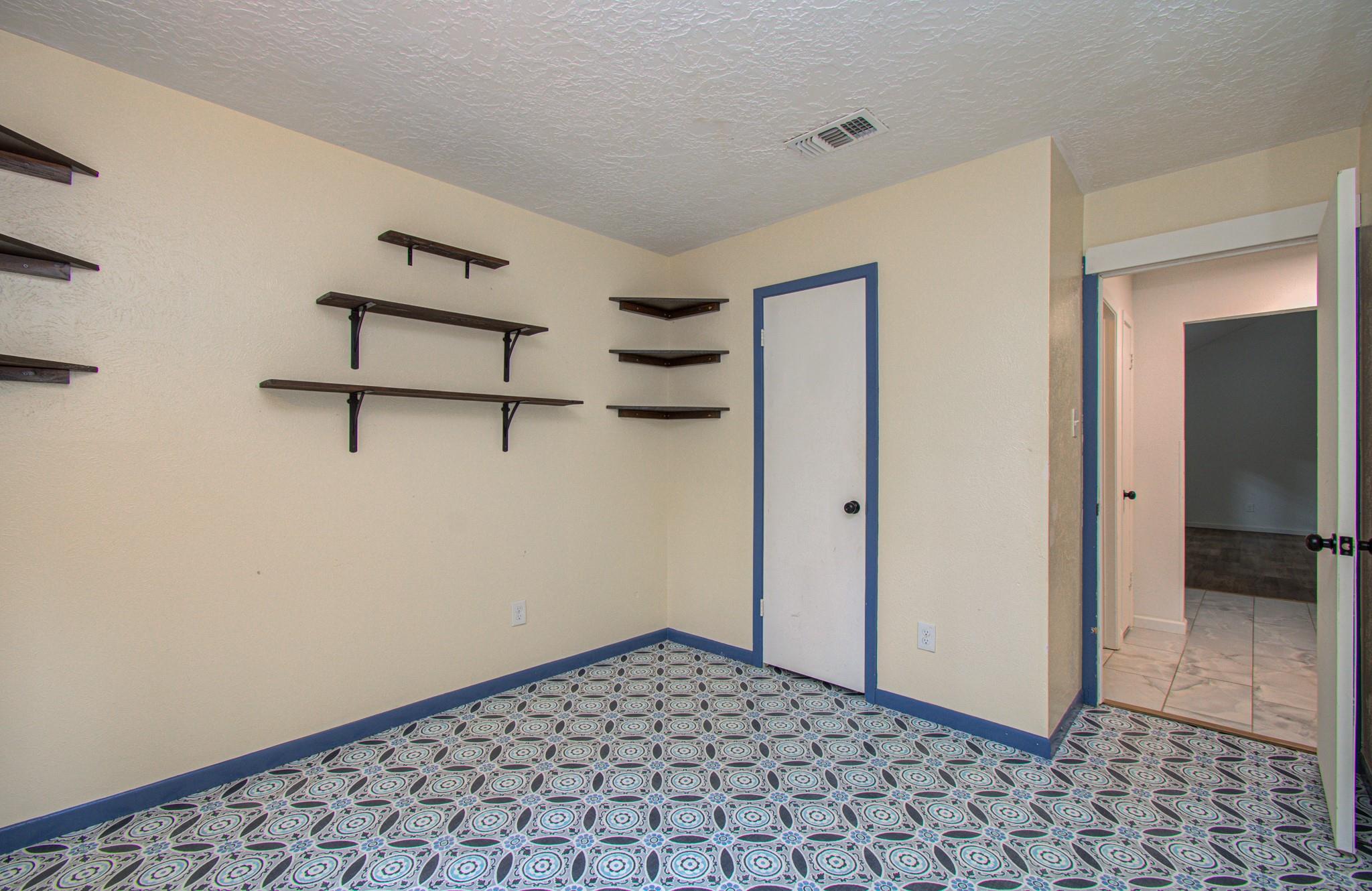 19 Tremont Woods Court