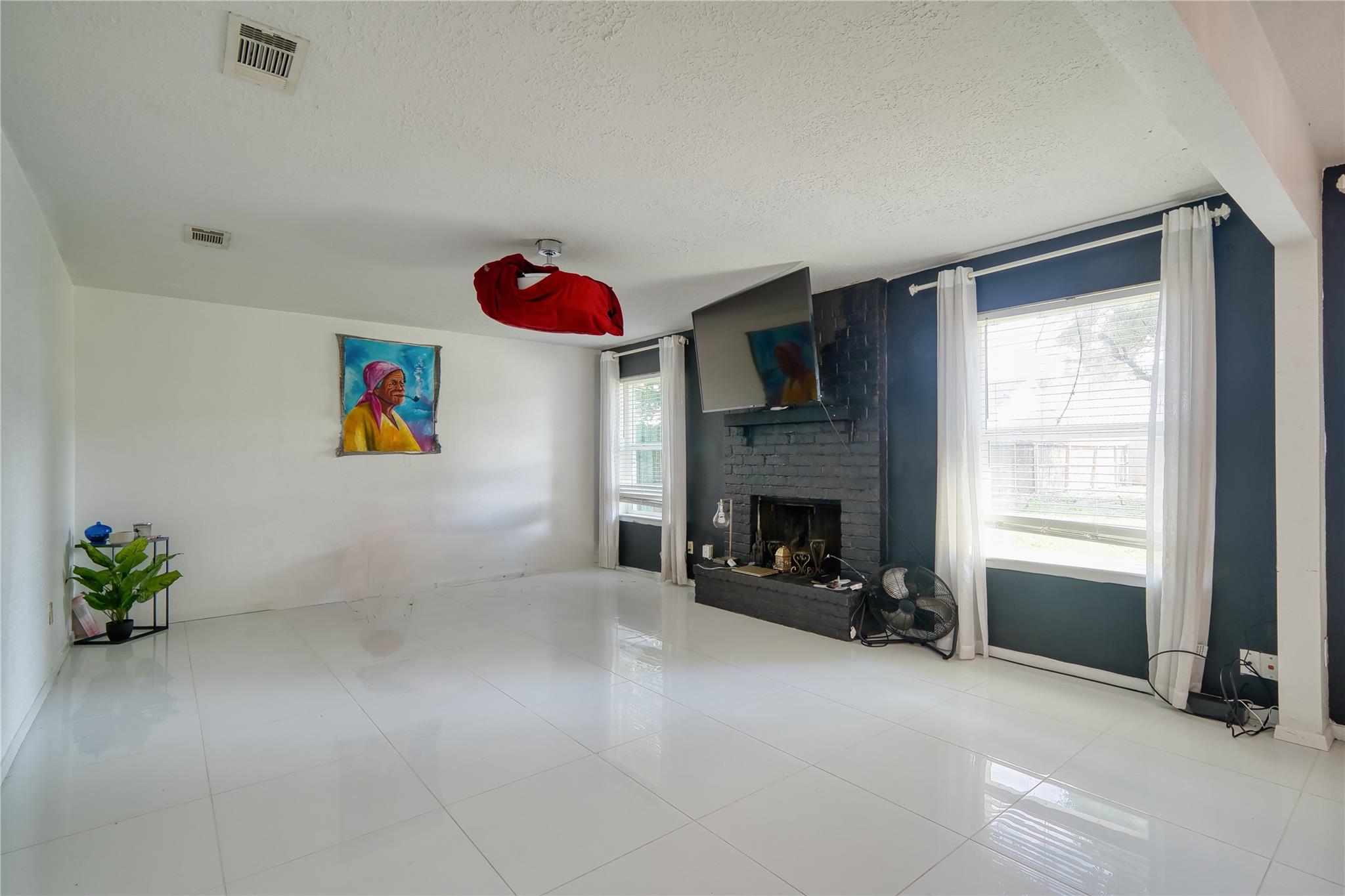 10127 Fernstone Lane