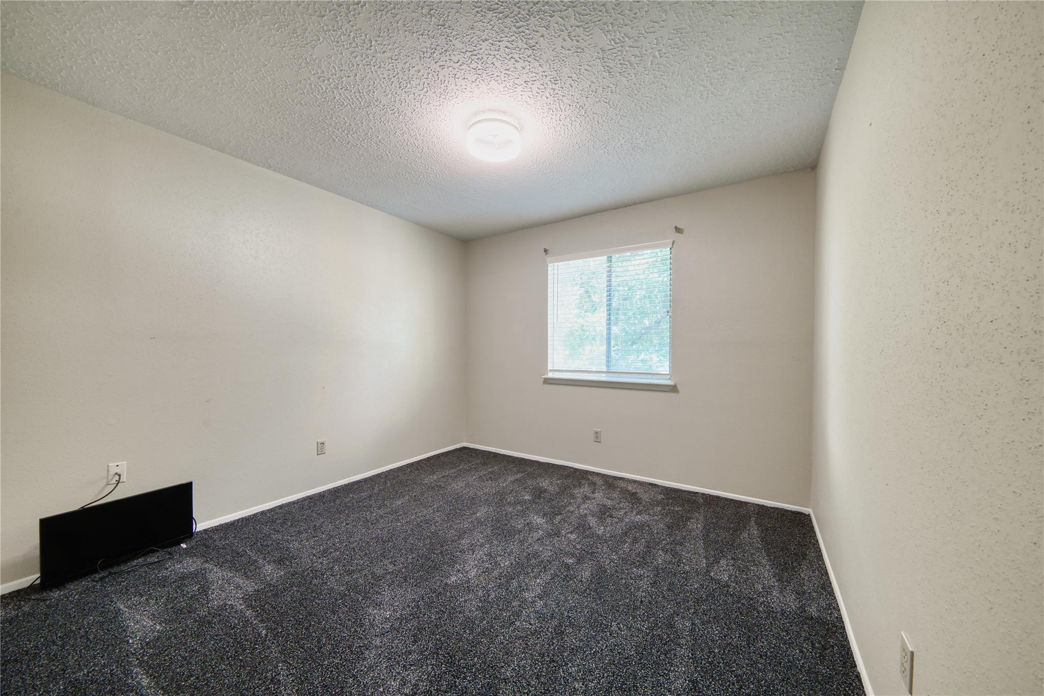 10127 Fernstone Lane