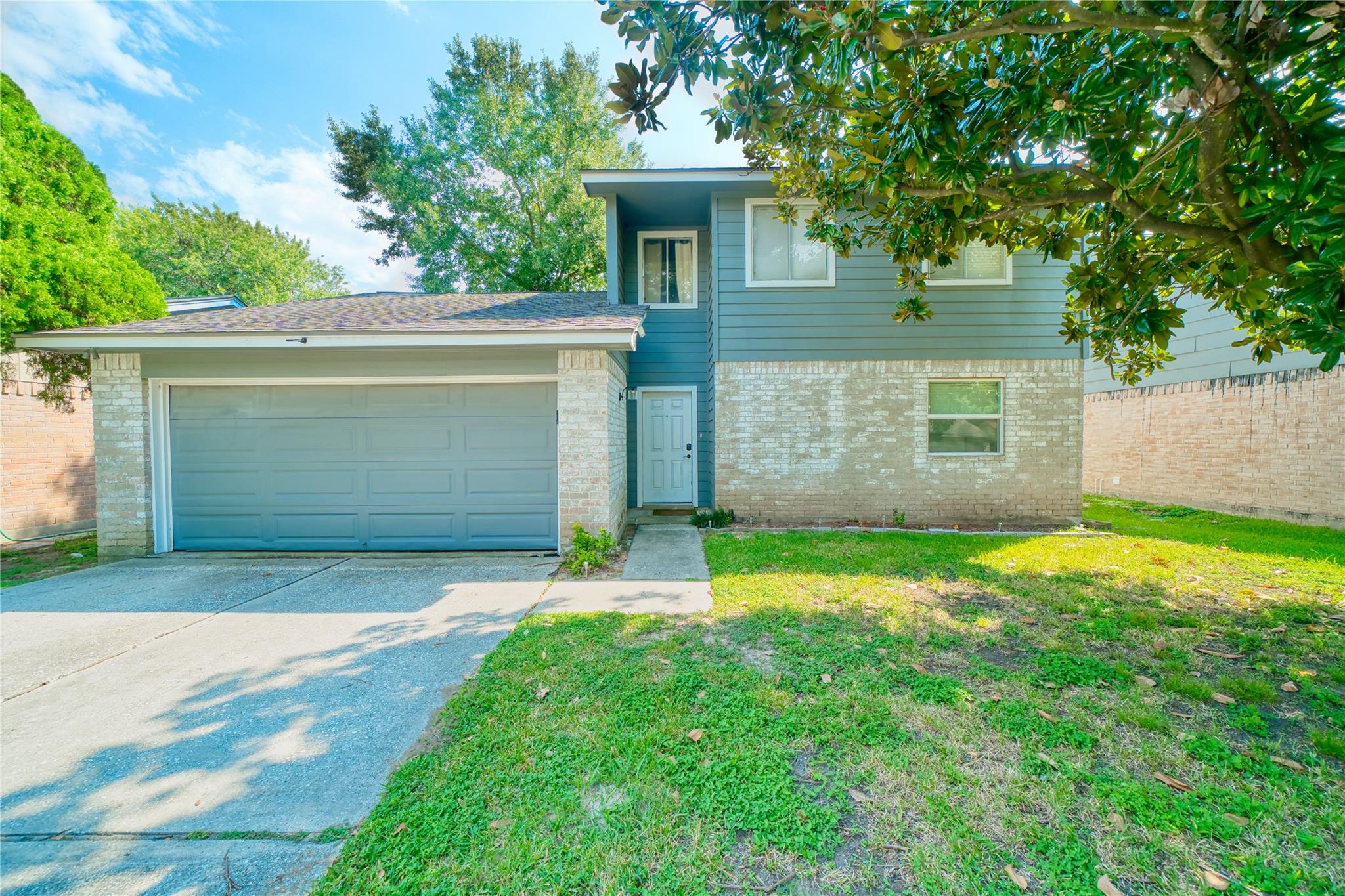 10127 Fernstone Lane