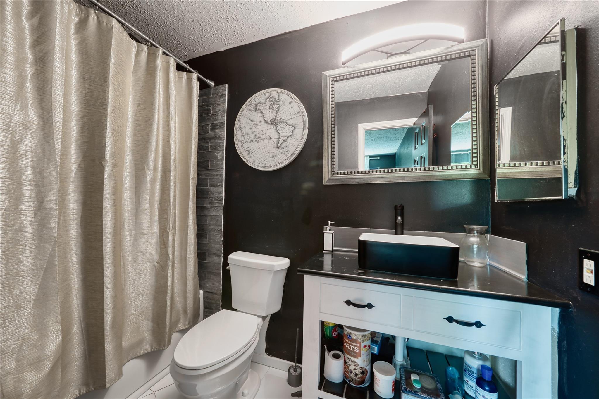 10127 Fernstone Lane