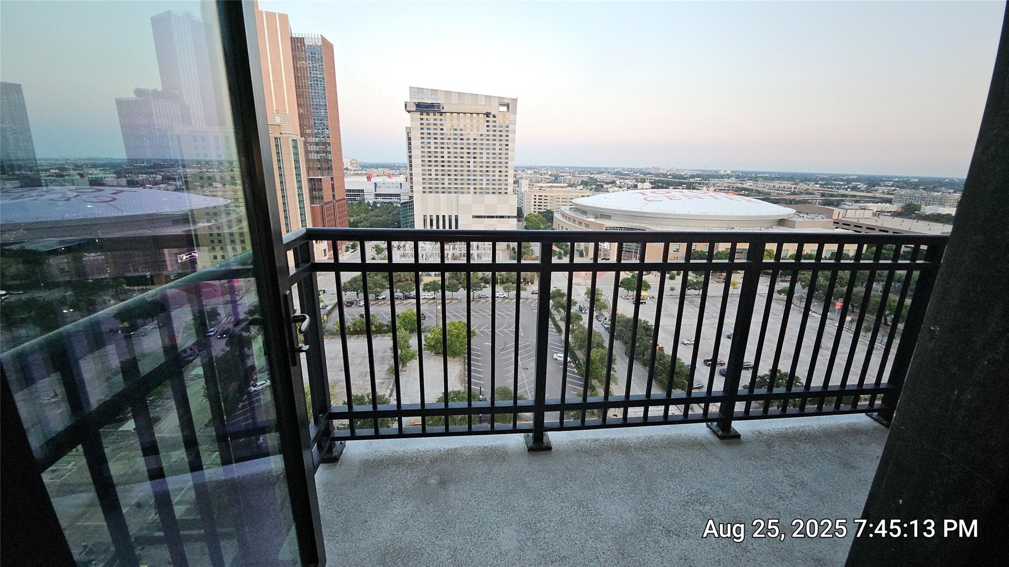 1211 Caroline Street # 1502