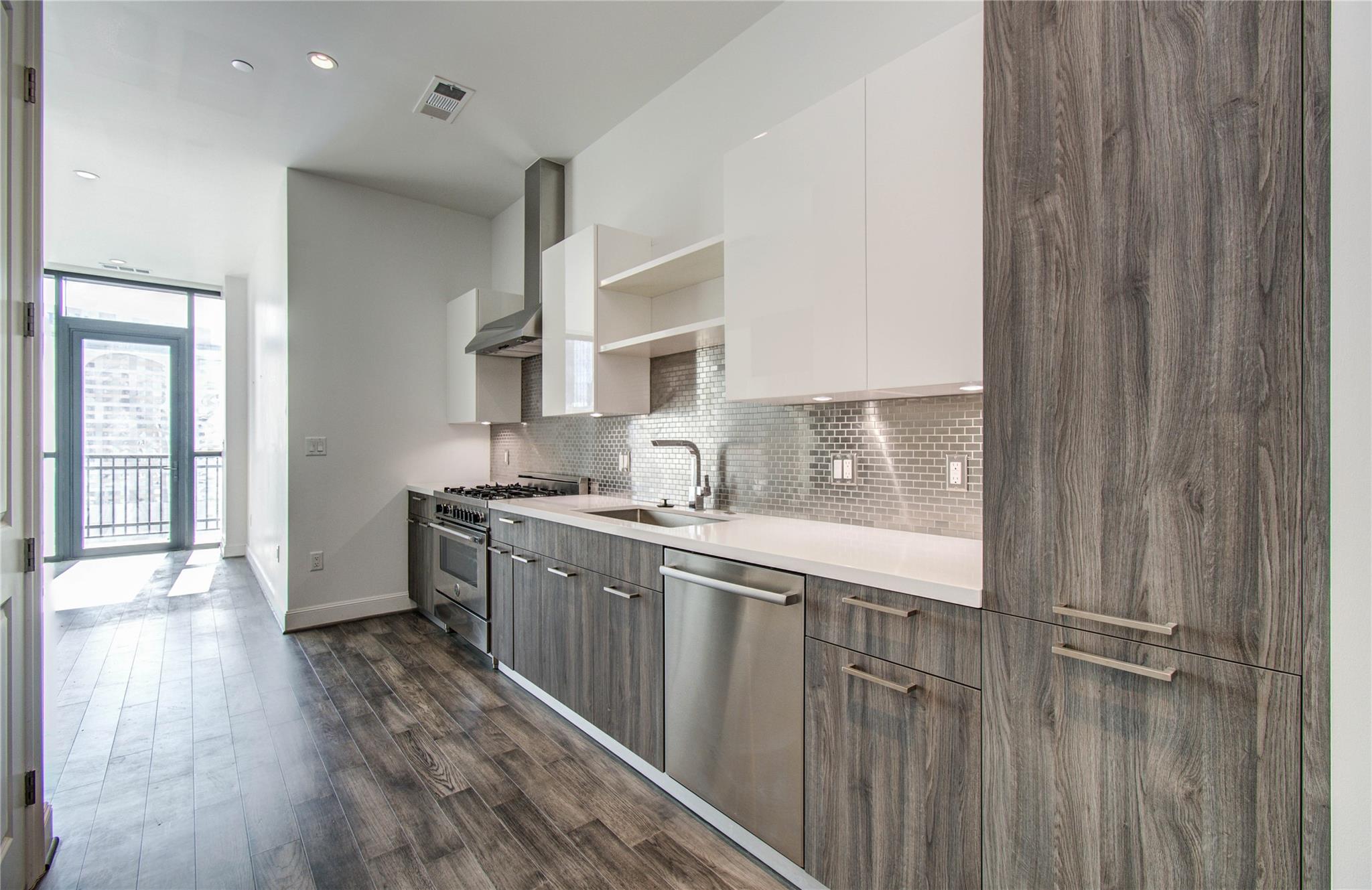 1211 Caroline Street # 1502