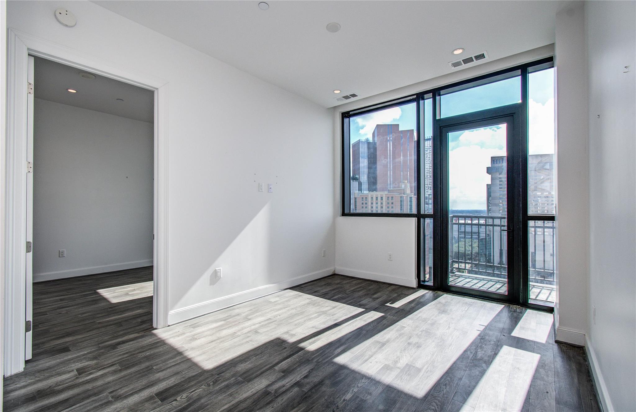 1211 Caroline Street # 1502