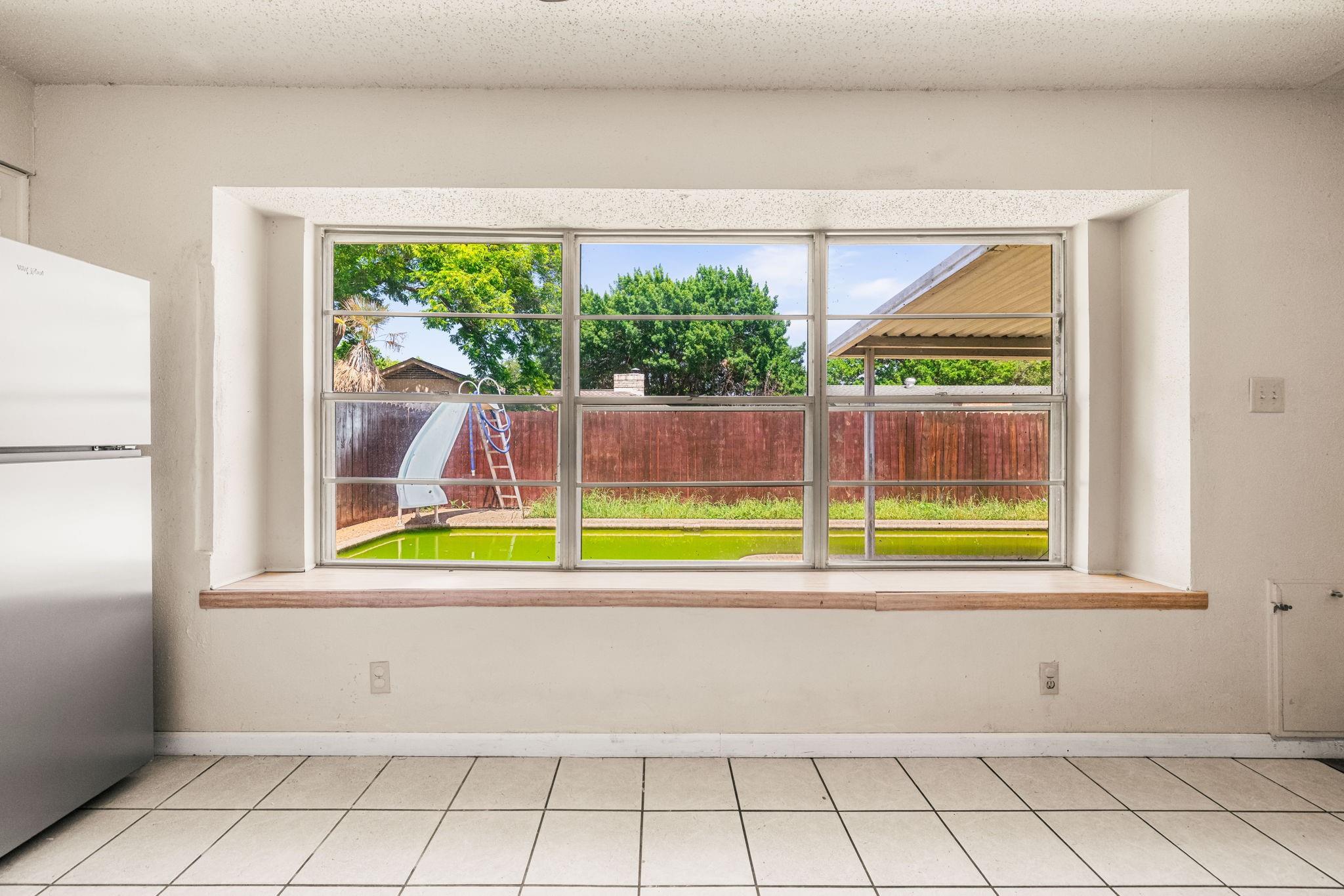 4310 Valleybrook