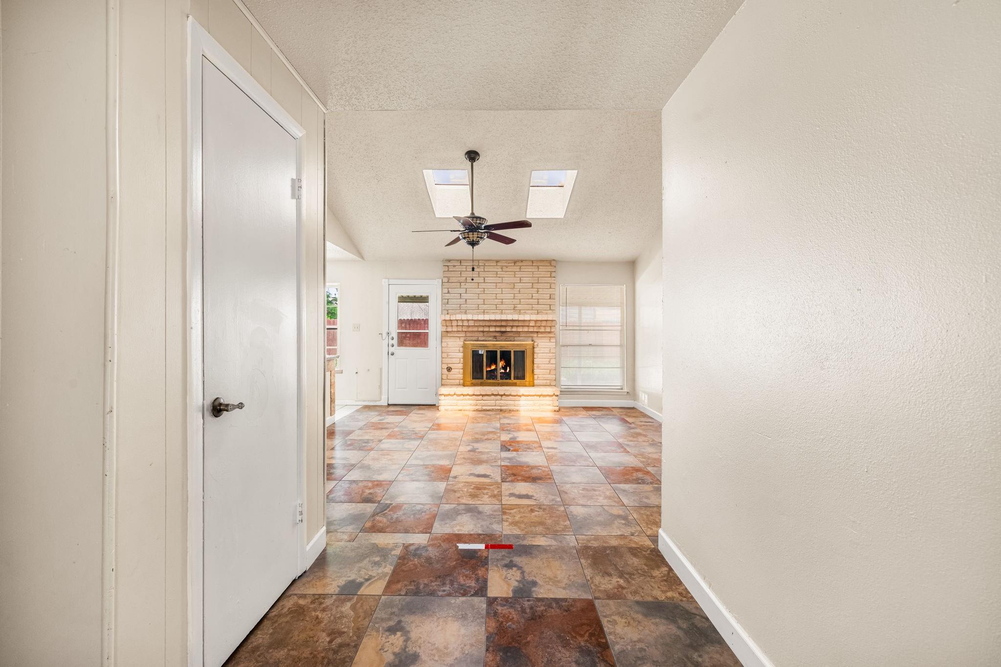 4310 Valleybrook