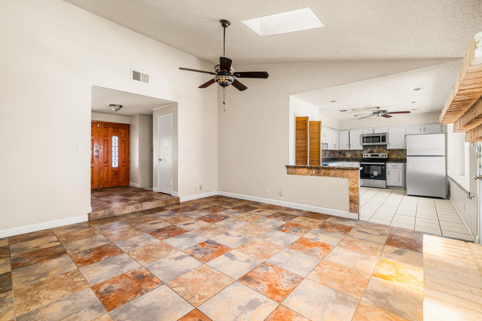 4310 Valleybrook