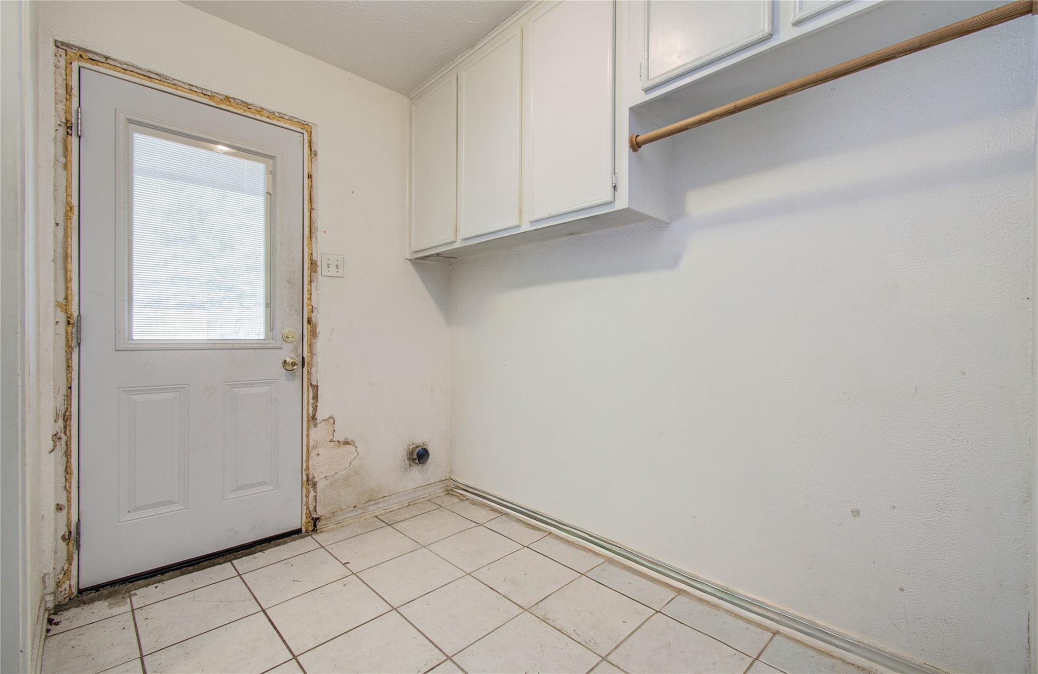 17202 Abby Lane
