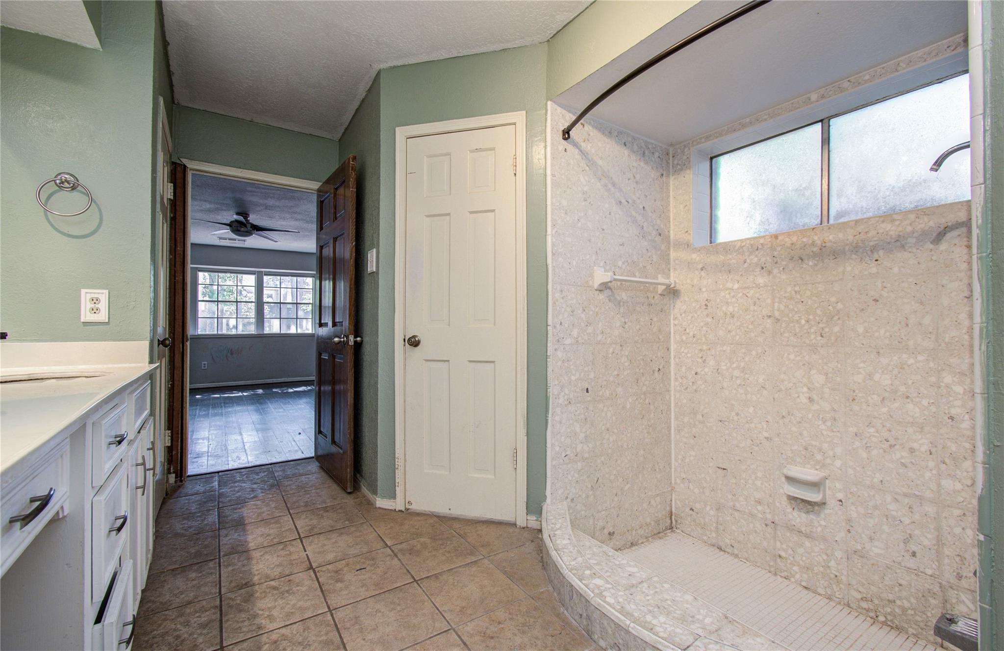 17202 Abby Lane