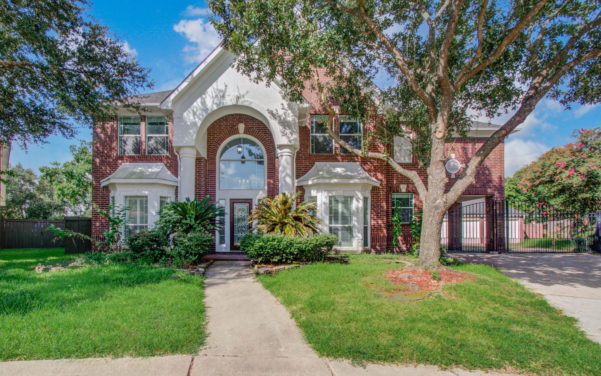 5803 Serrano Terrace Lane