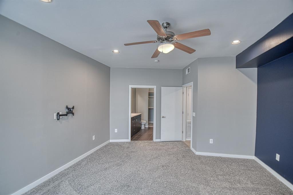 401 E Boyd Street Unit: 403