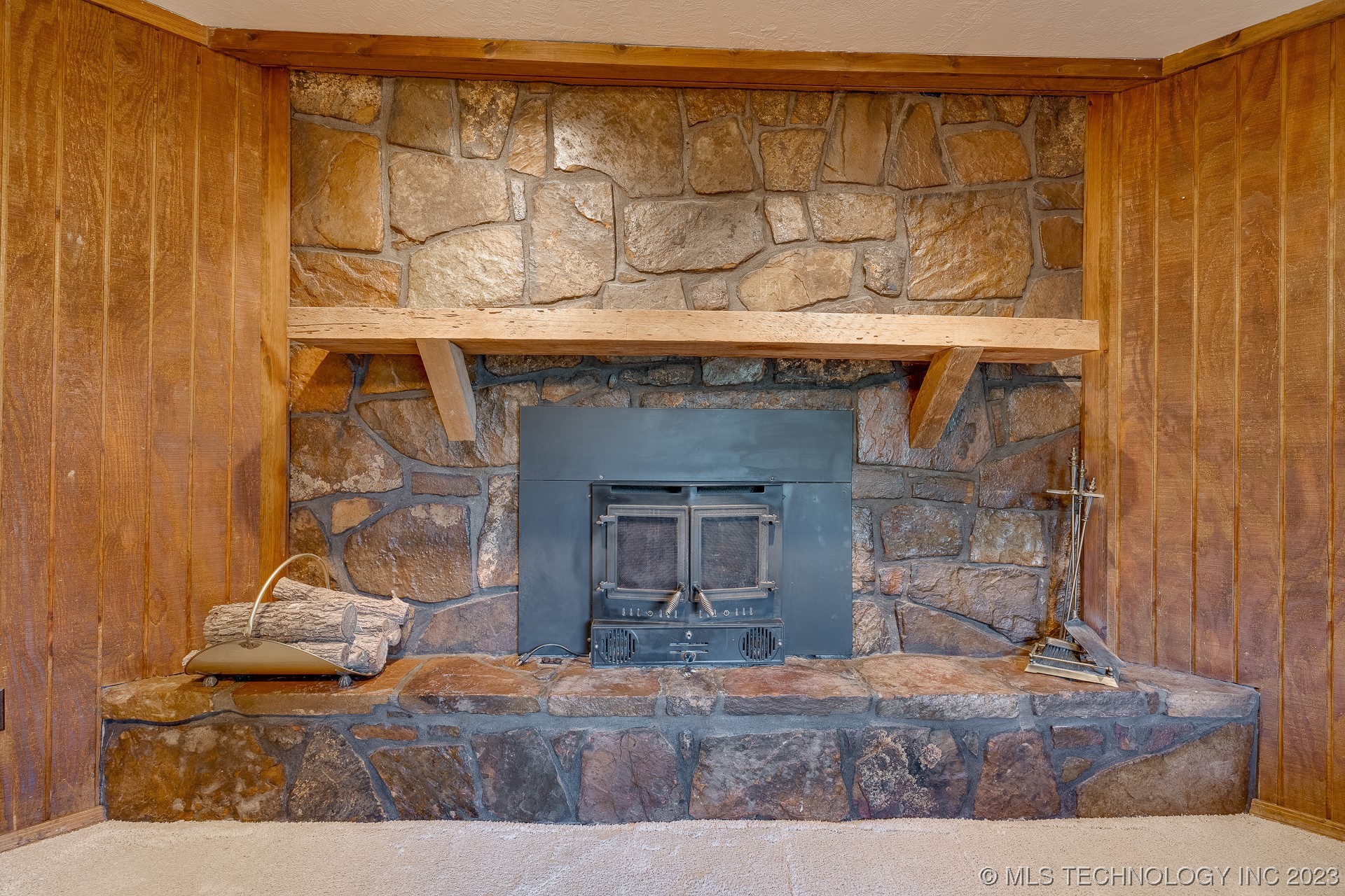 18372 E County Road 1550