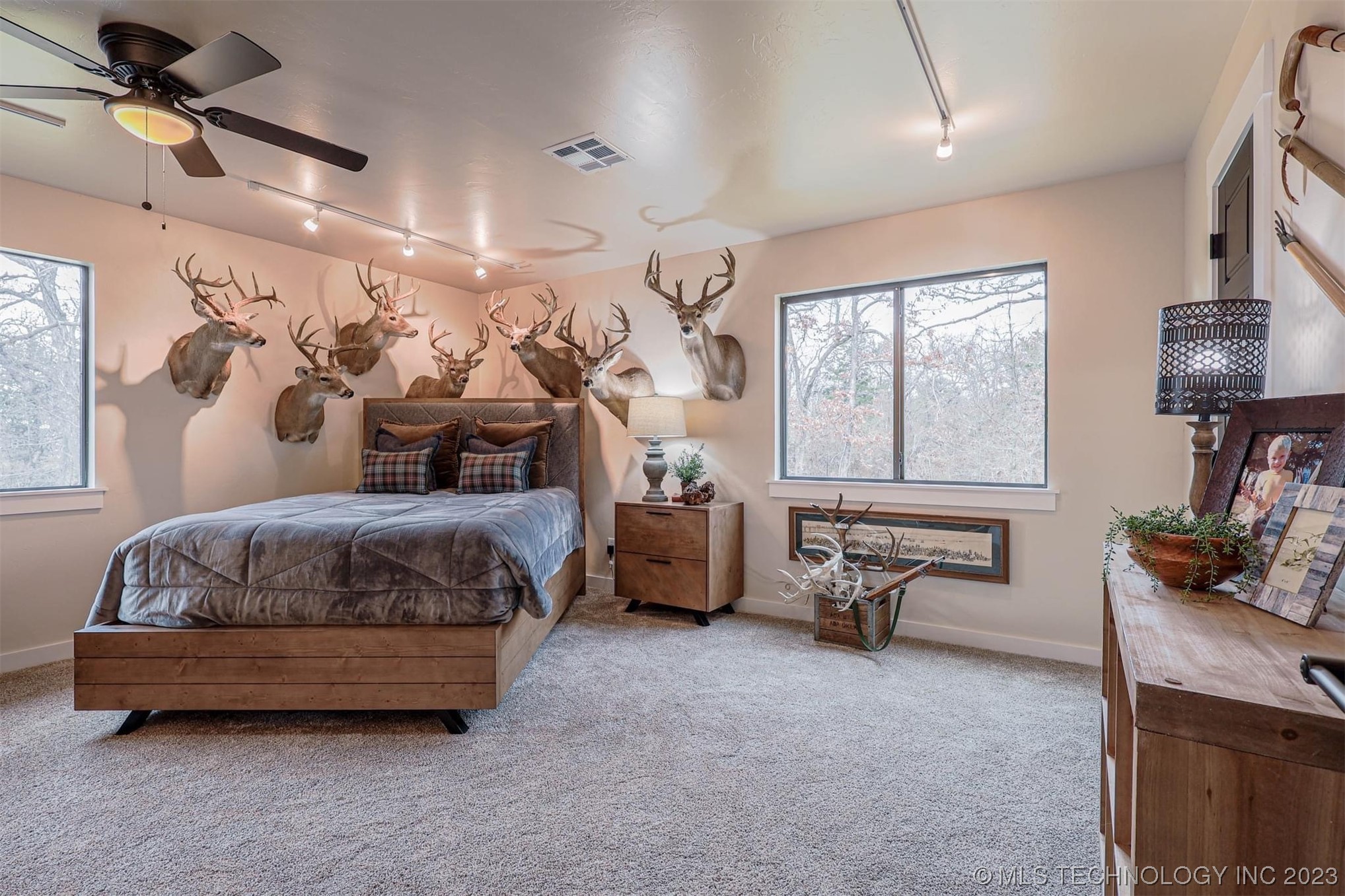 16463 County Road 3600