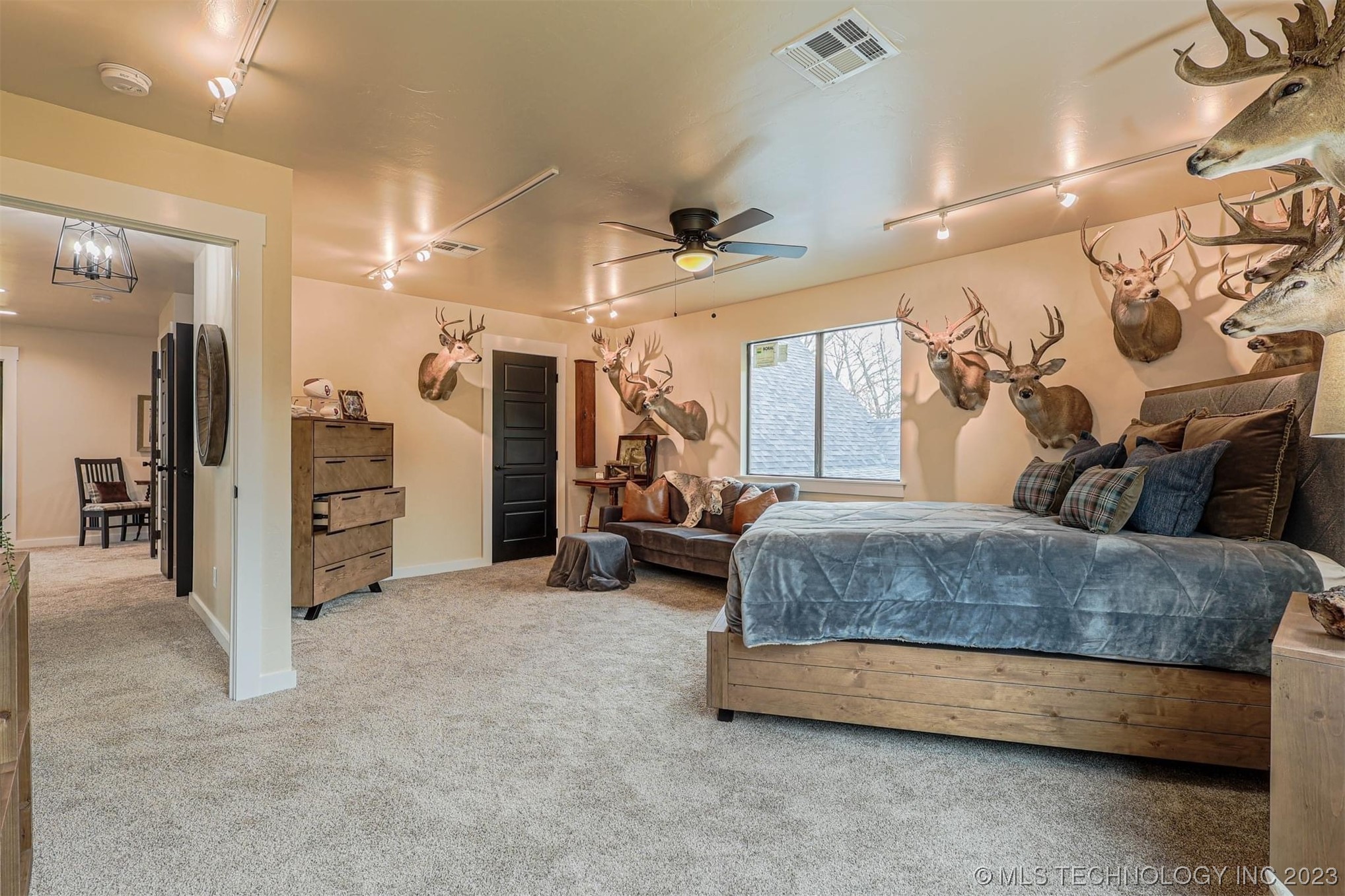 16463 County Road 3600