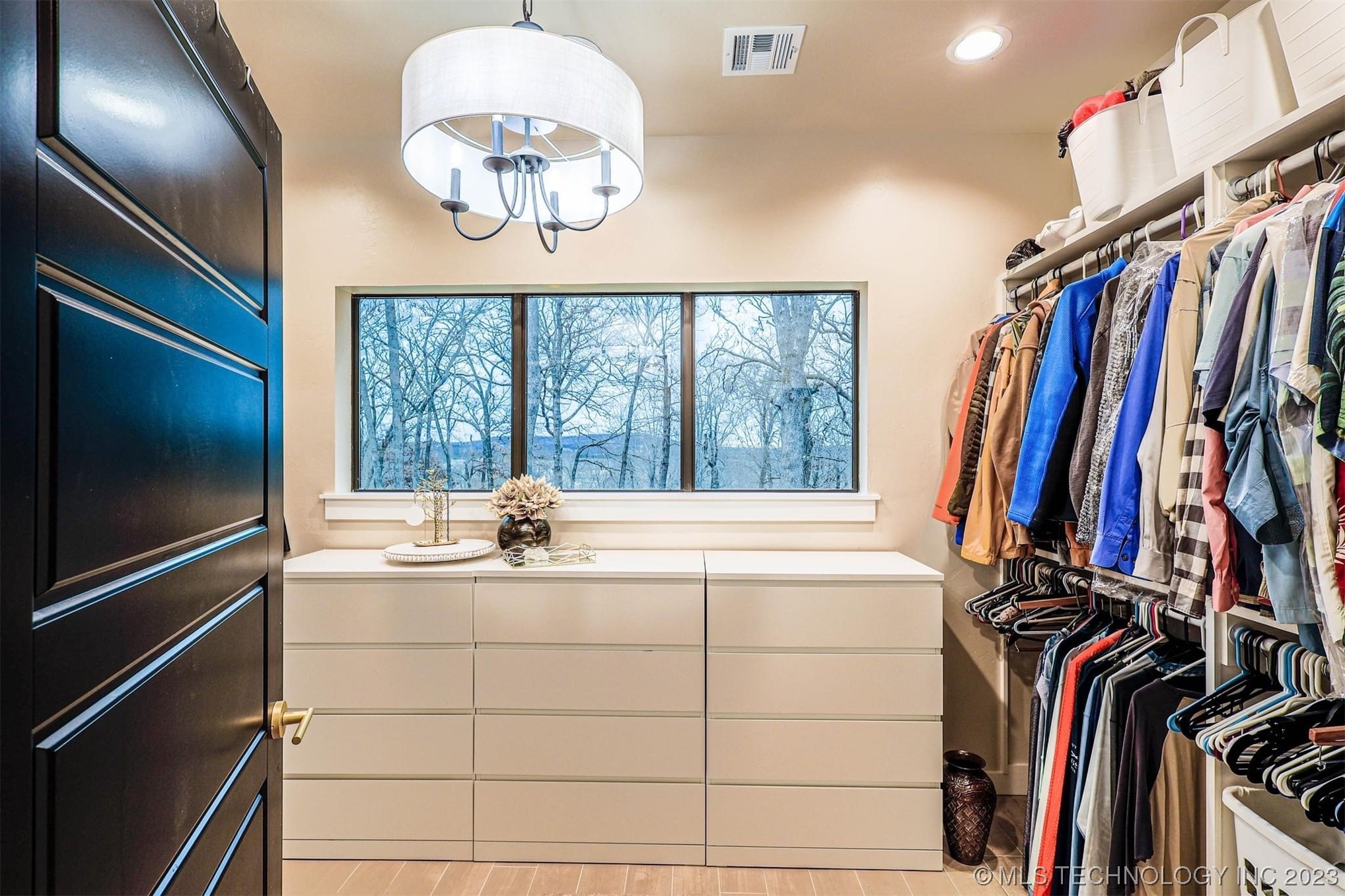 16463 County Road 3600