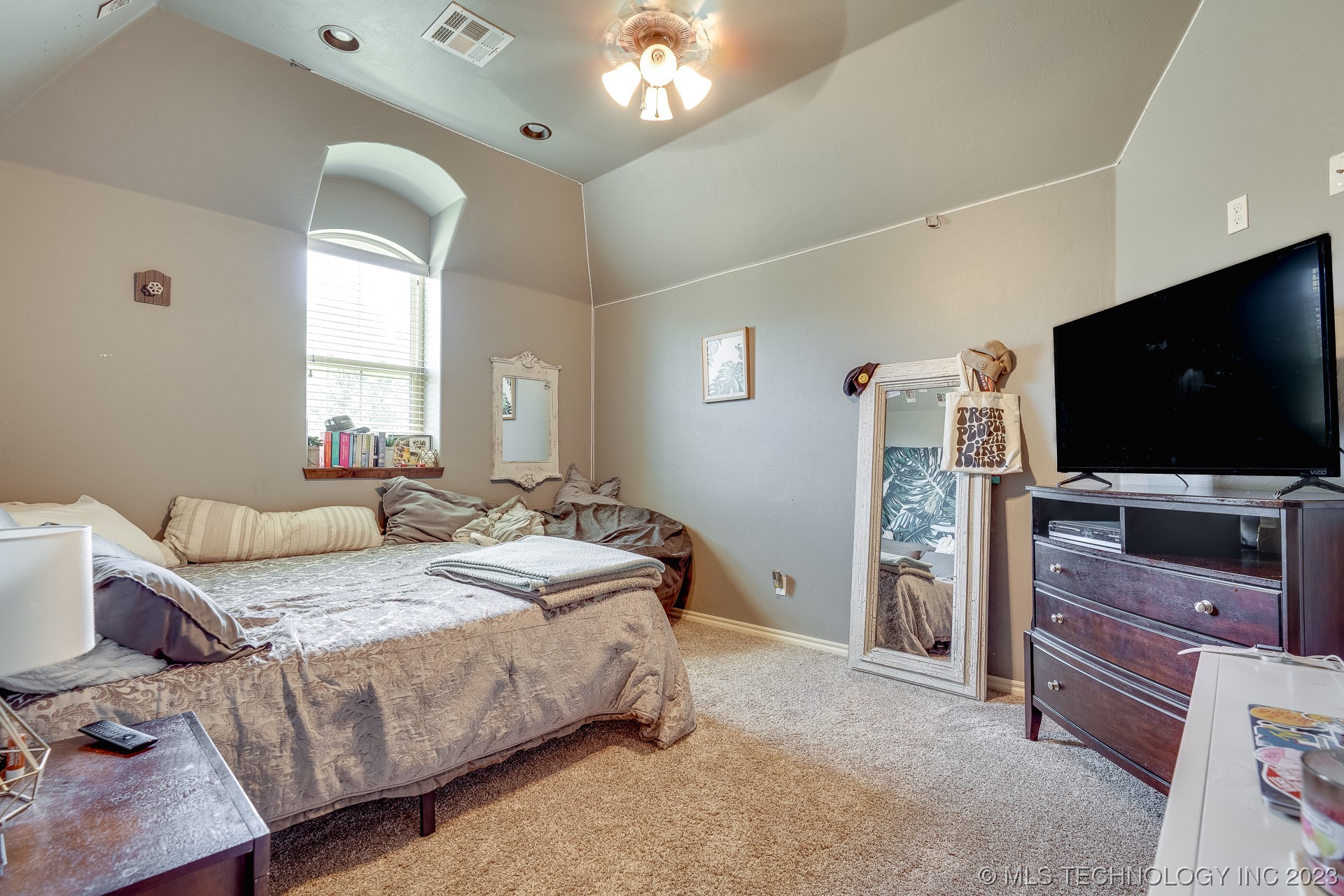 18315 County Road 1557