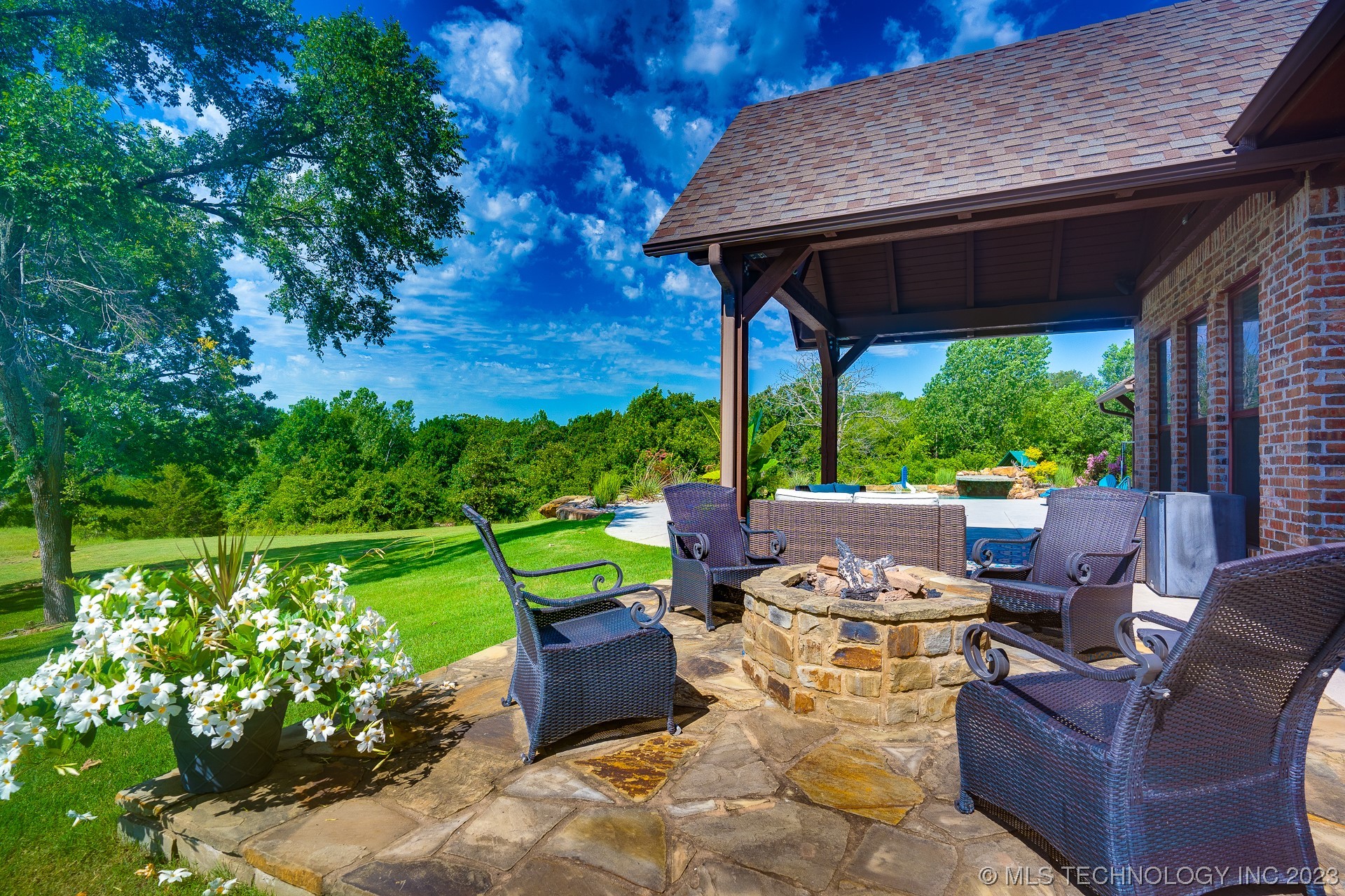 18315 County Road 1557