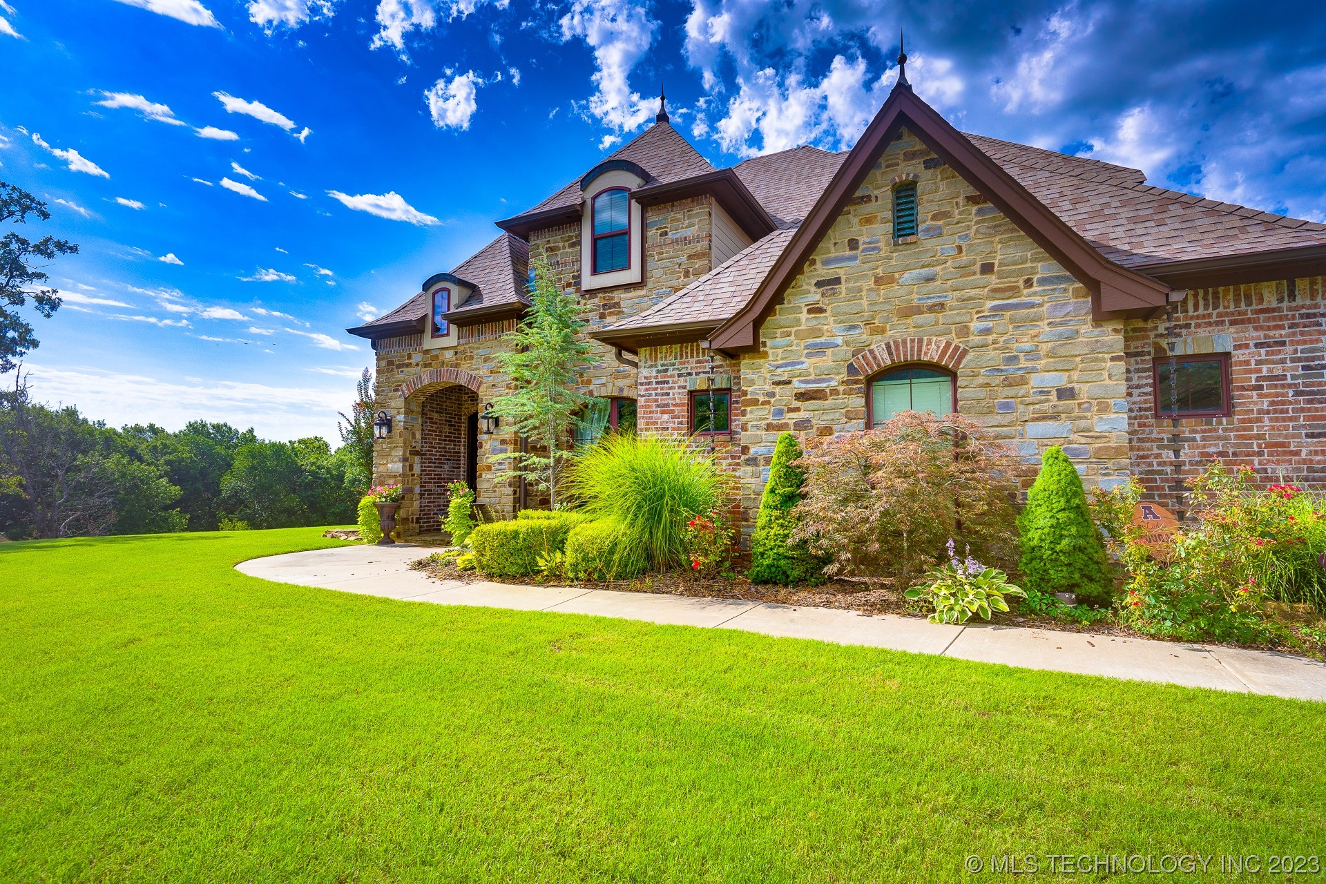 18315 County Road 1557