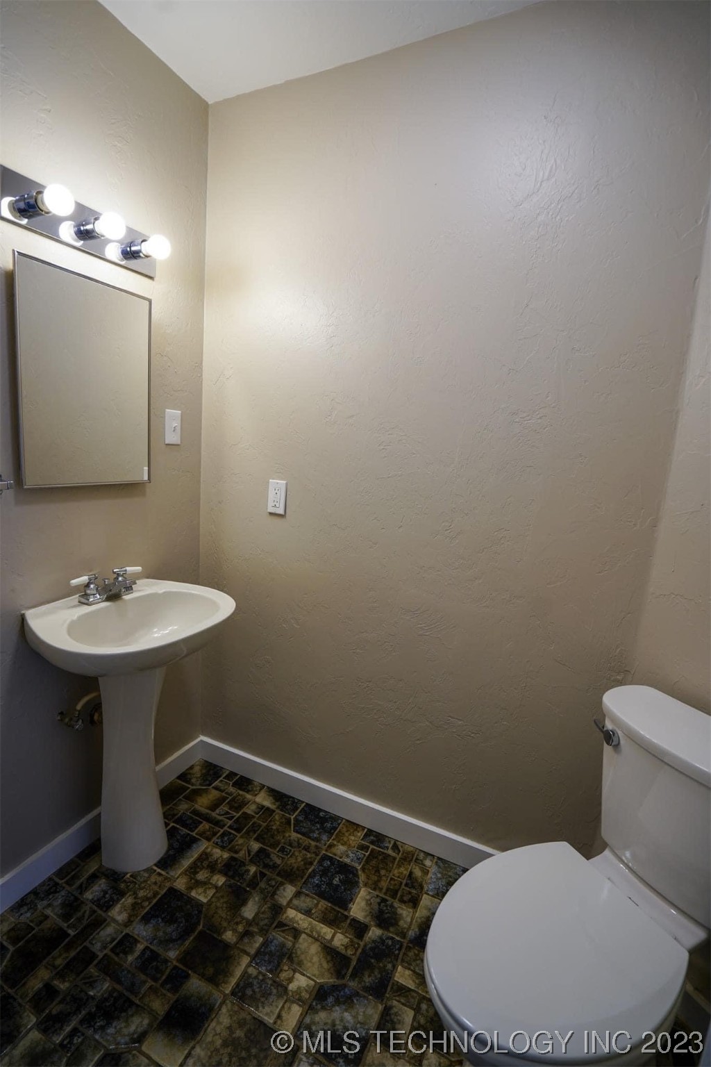 11993 County Road 3650