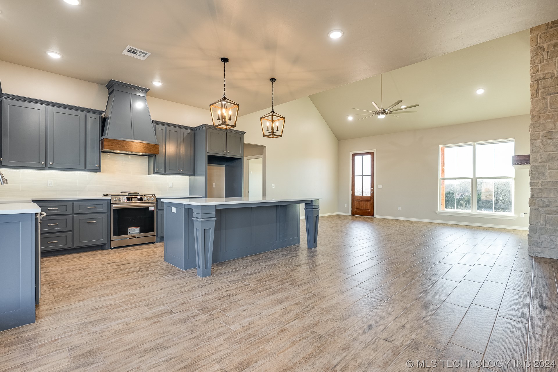 12349 County Road 3571