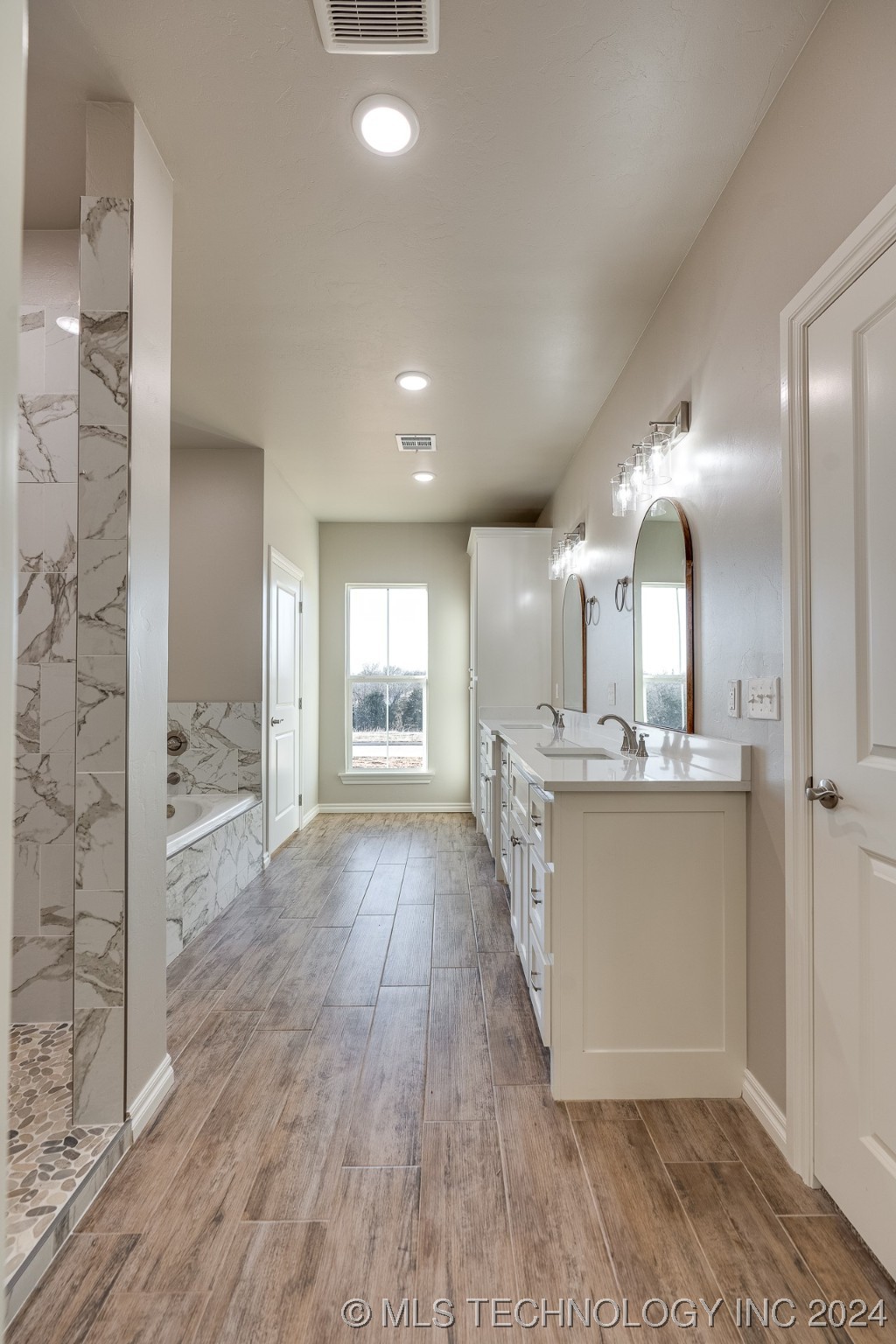 12349 County Road 3571