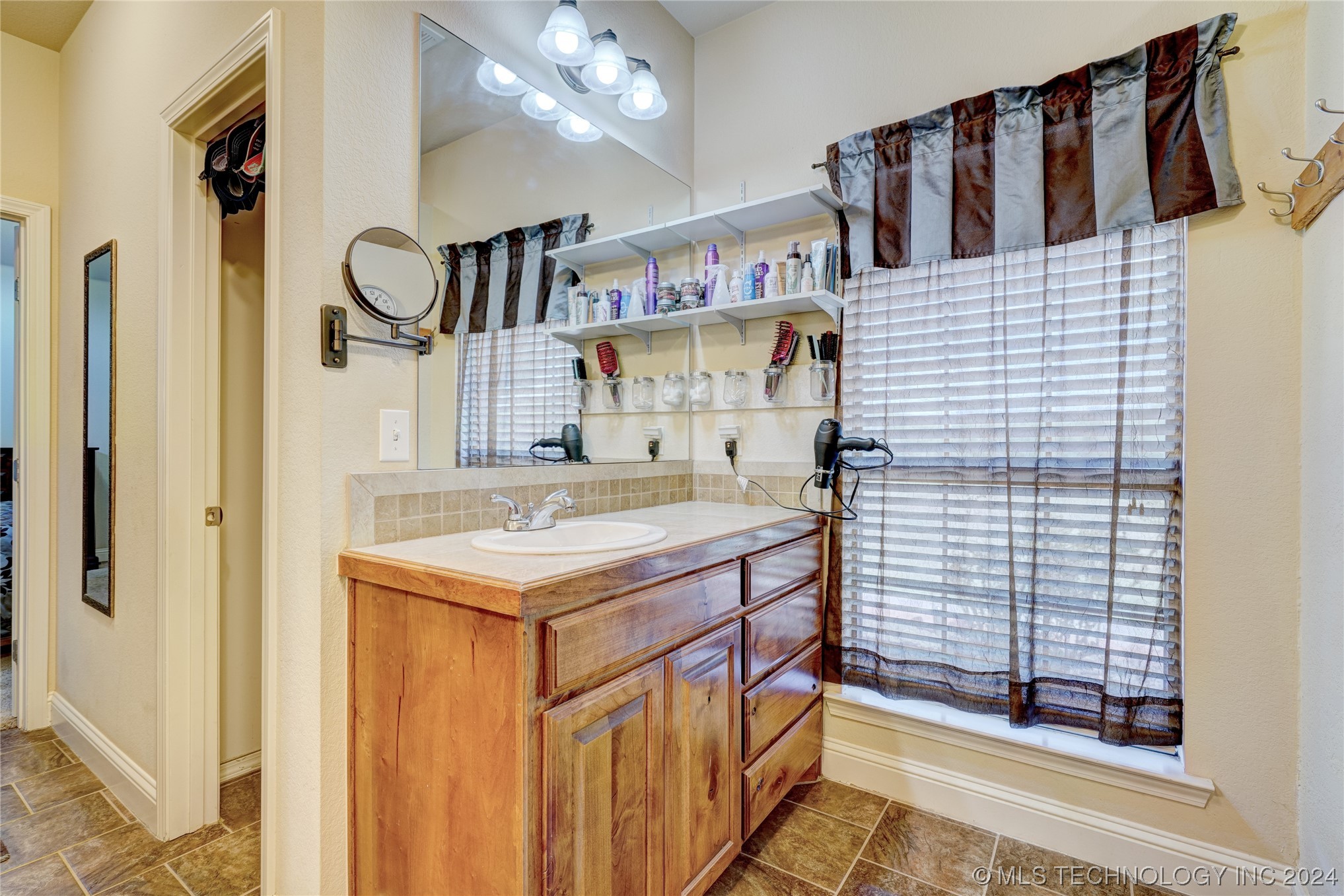 23411 County Road 1680