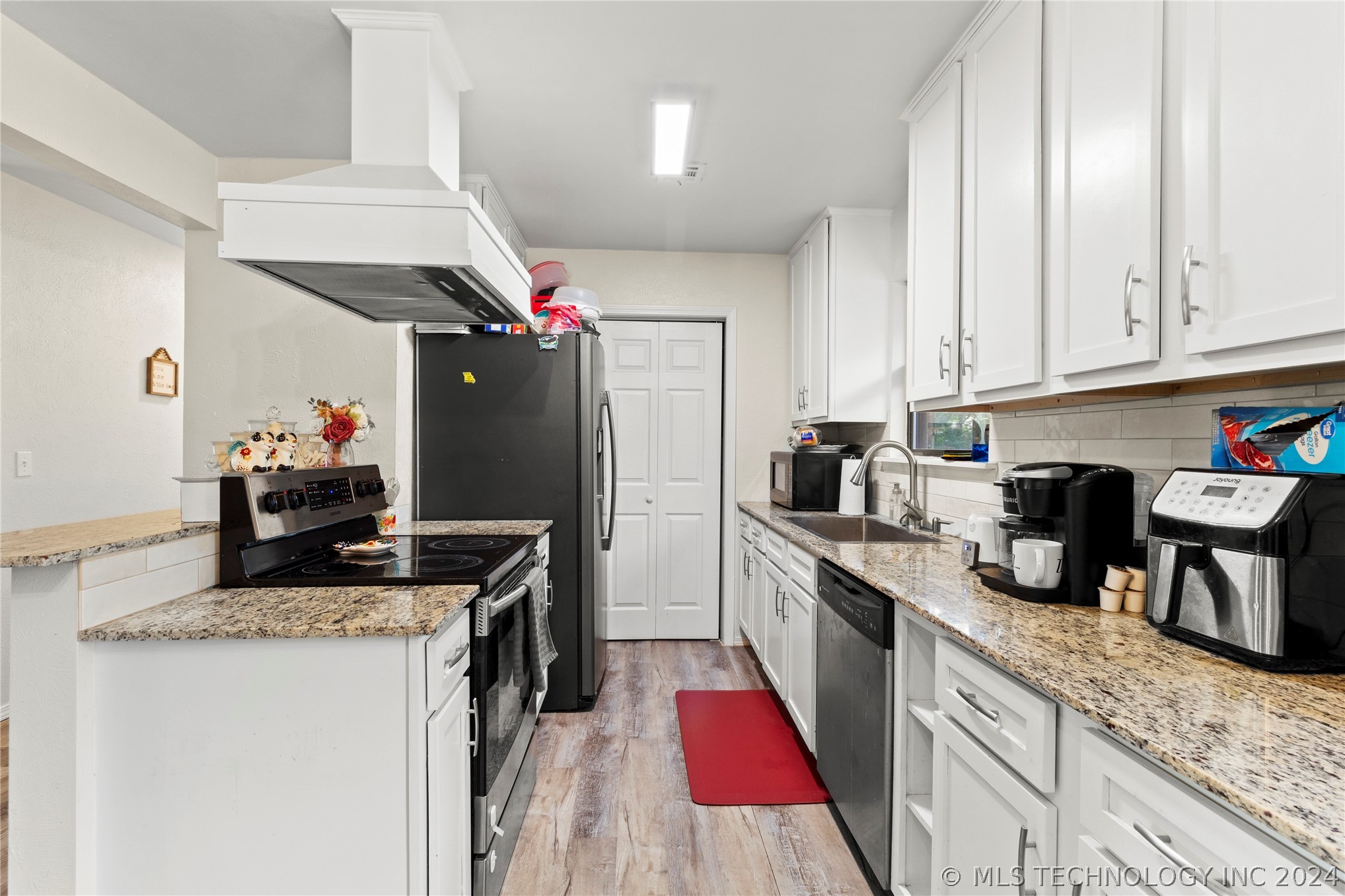 19116 County Road 1570