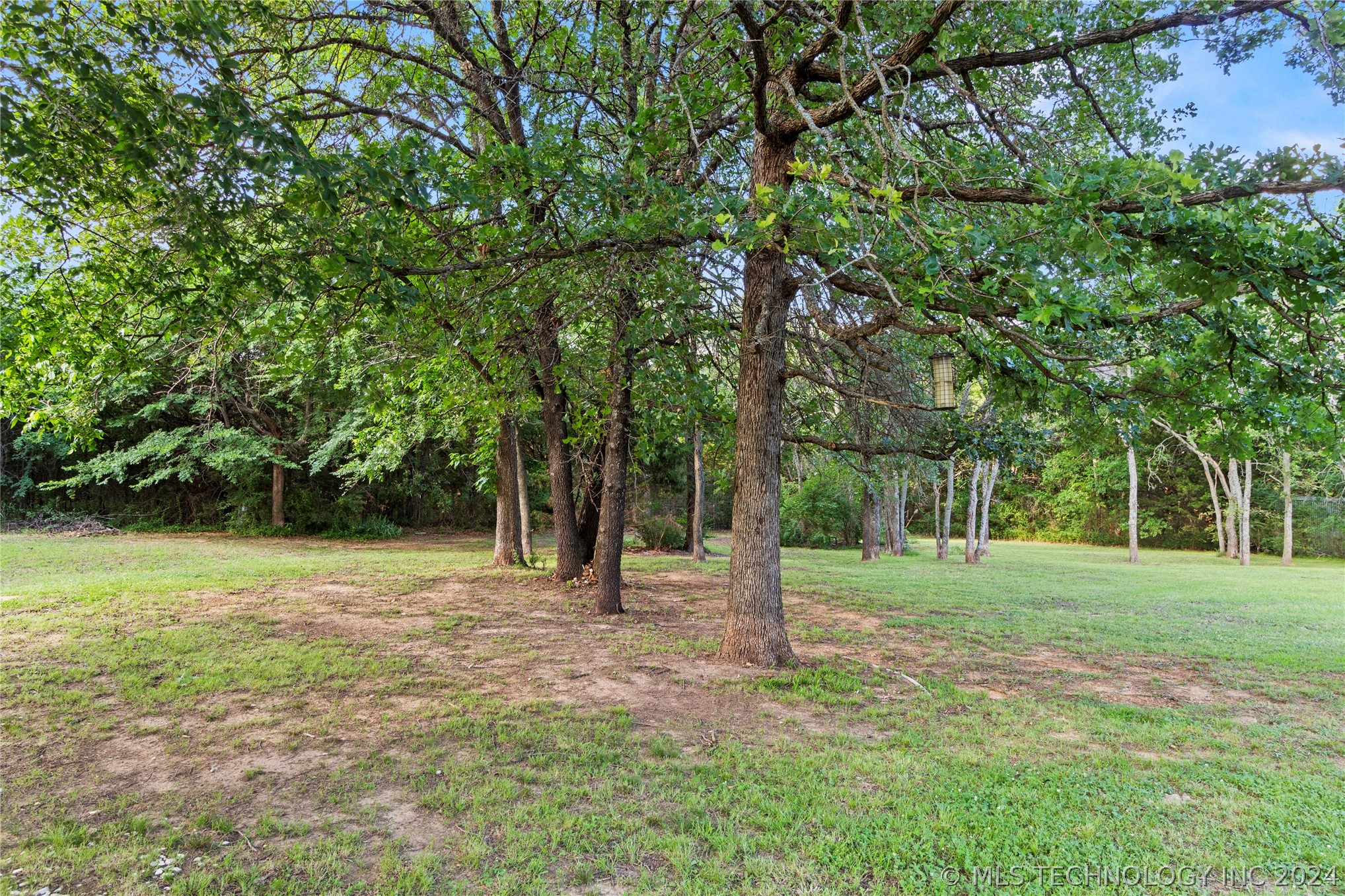 19116 County Road 1570