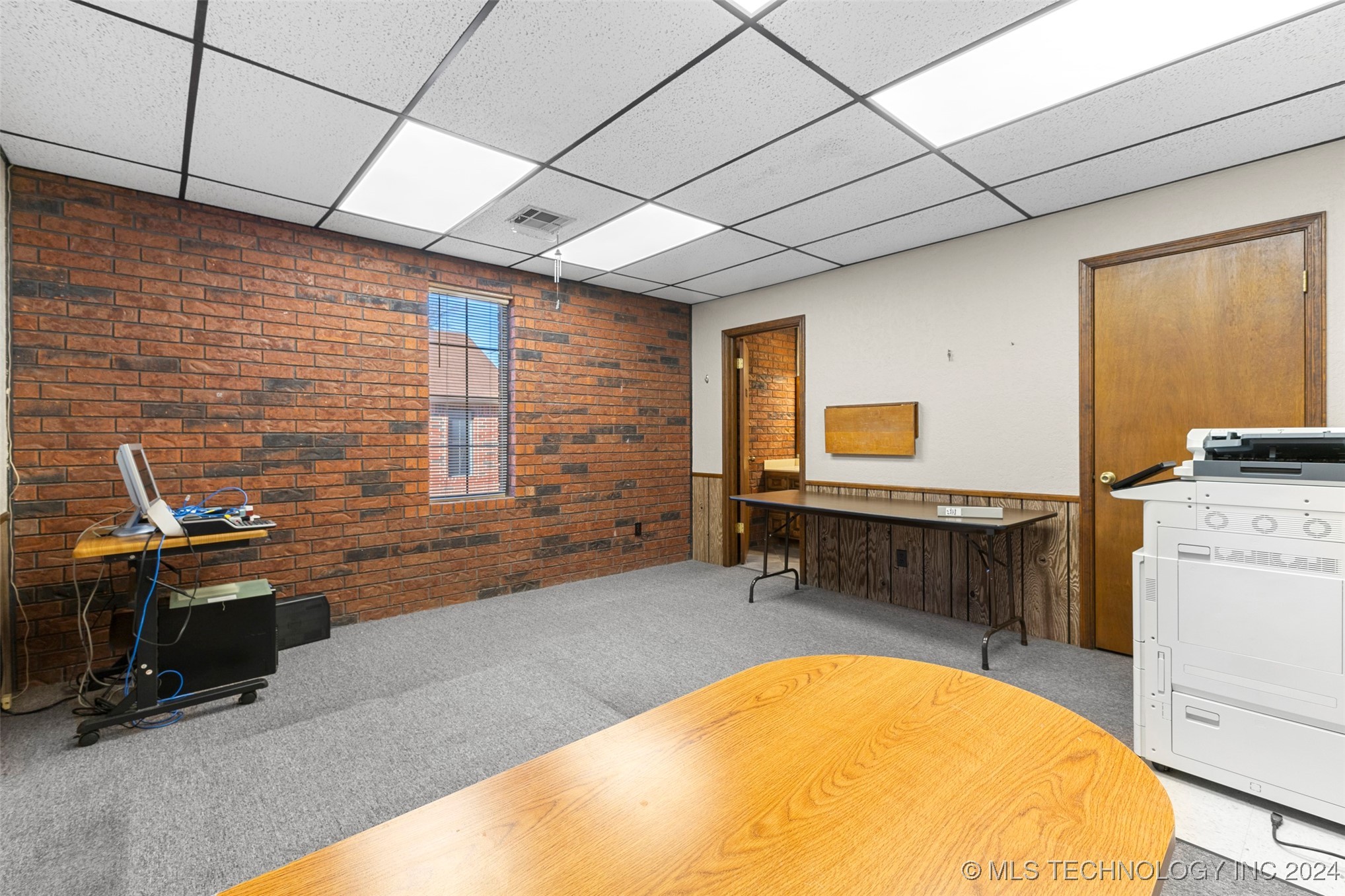 630 E 17th