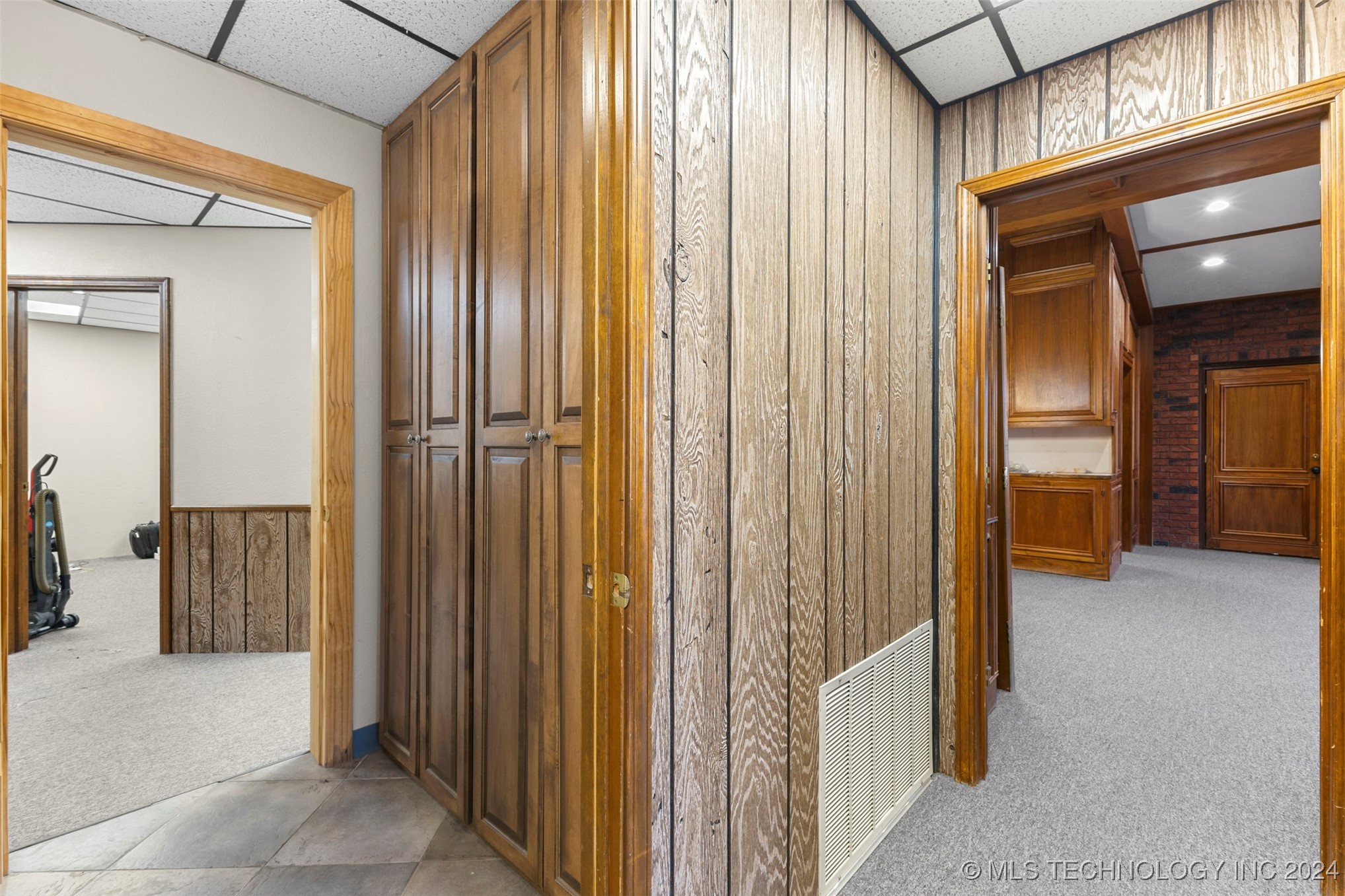 630 E 17th