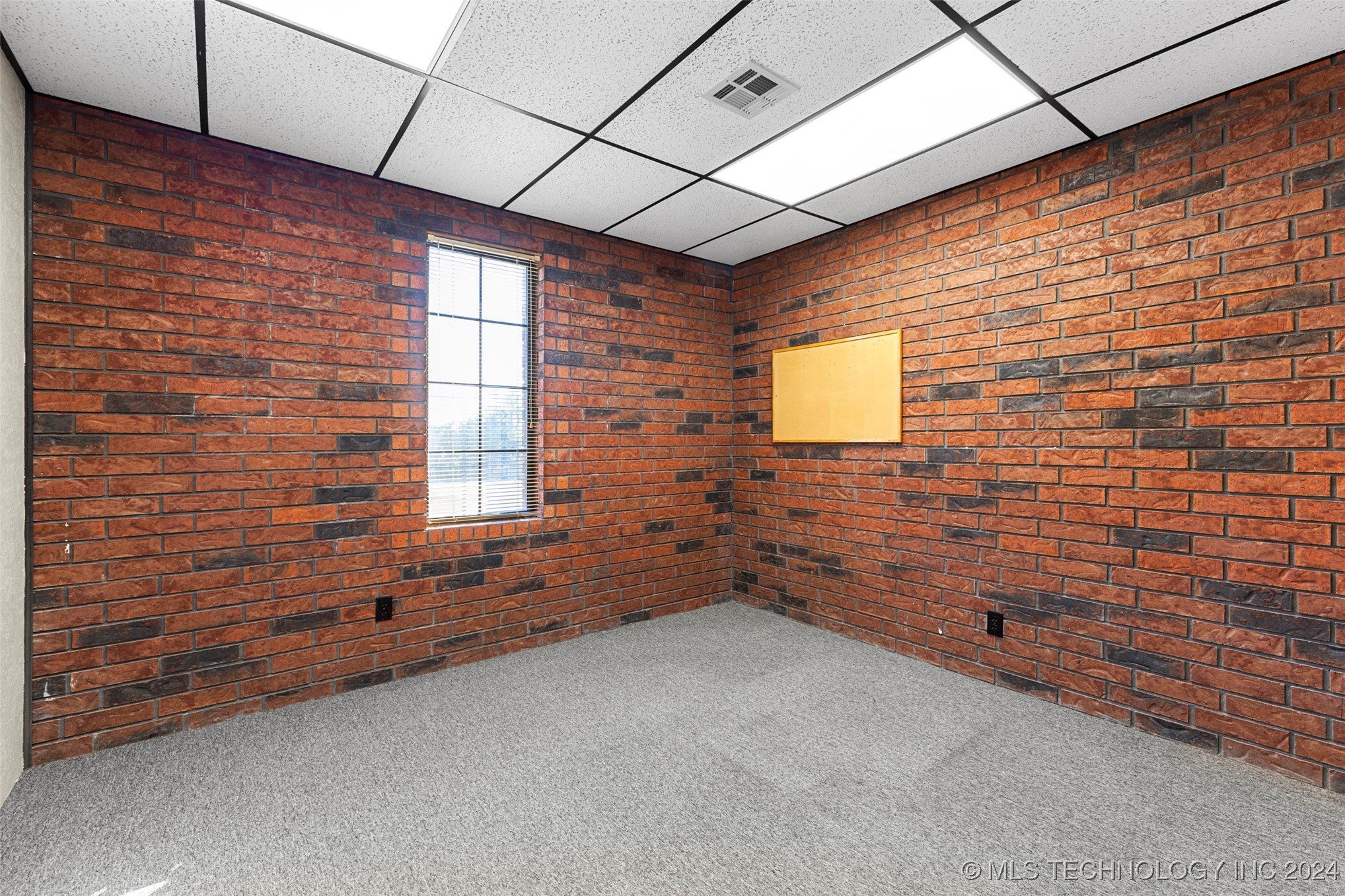 630 E 17th