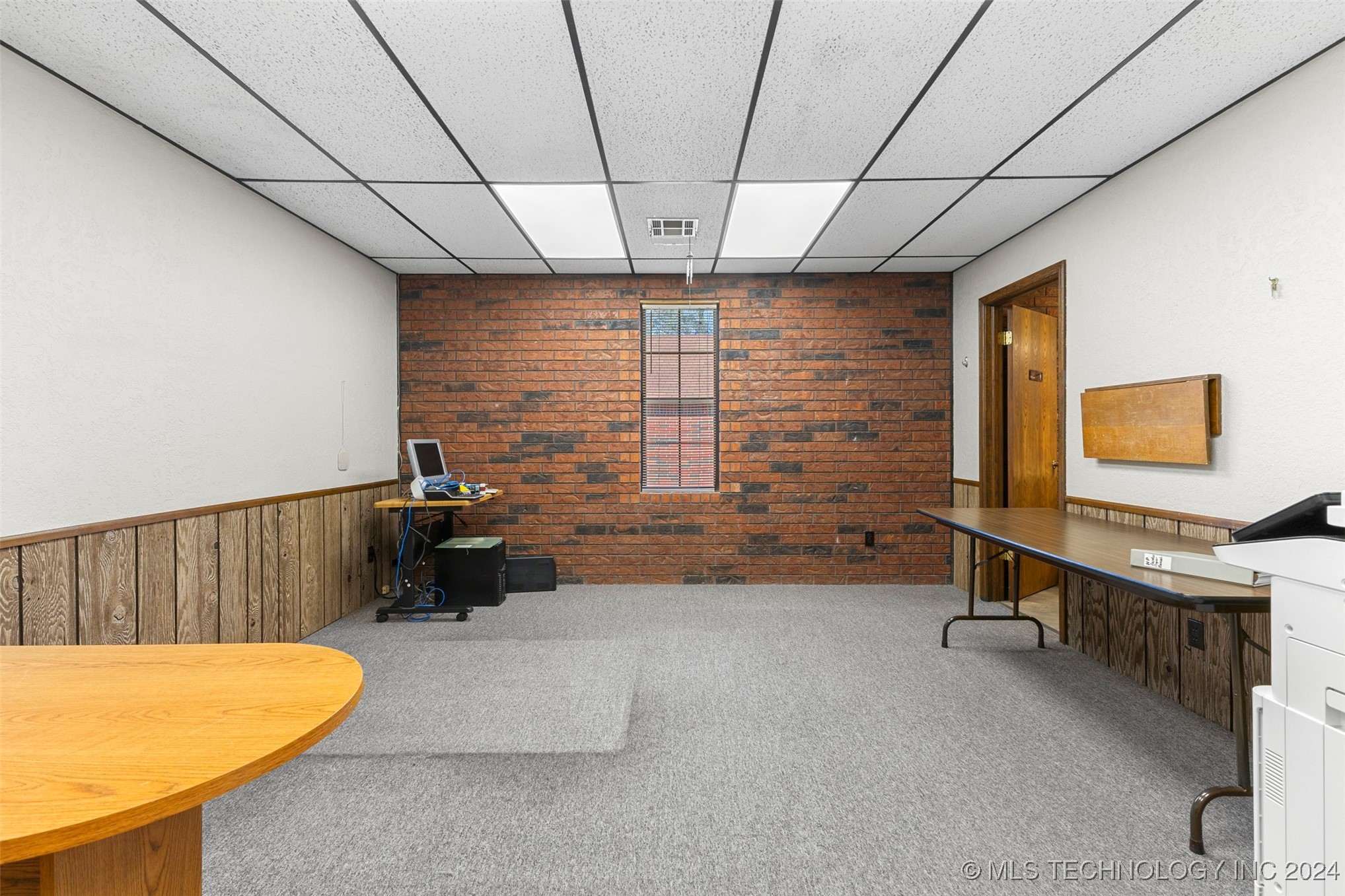630 E 17th