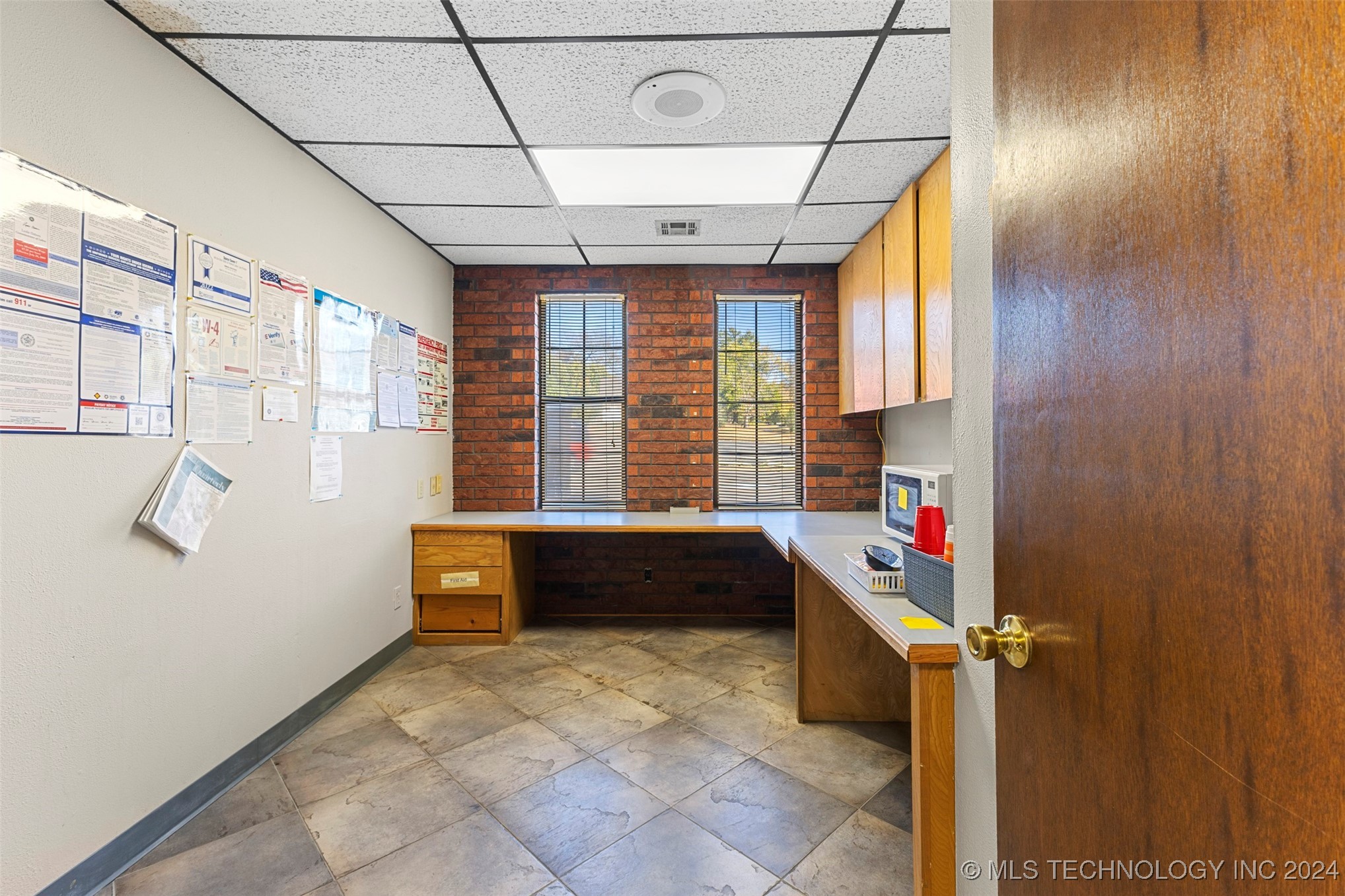 630 E 17th